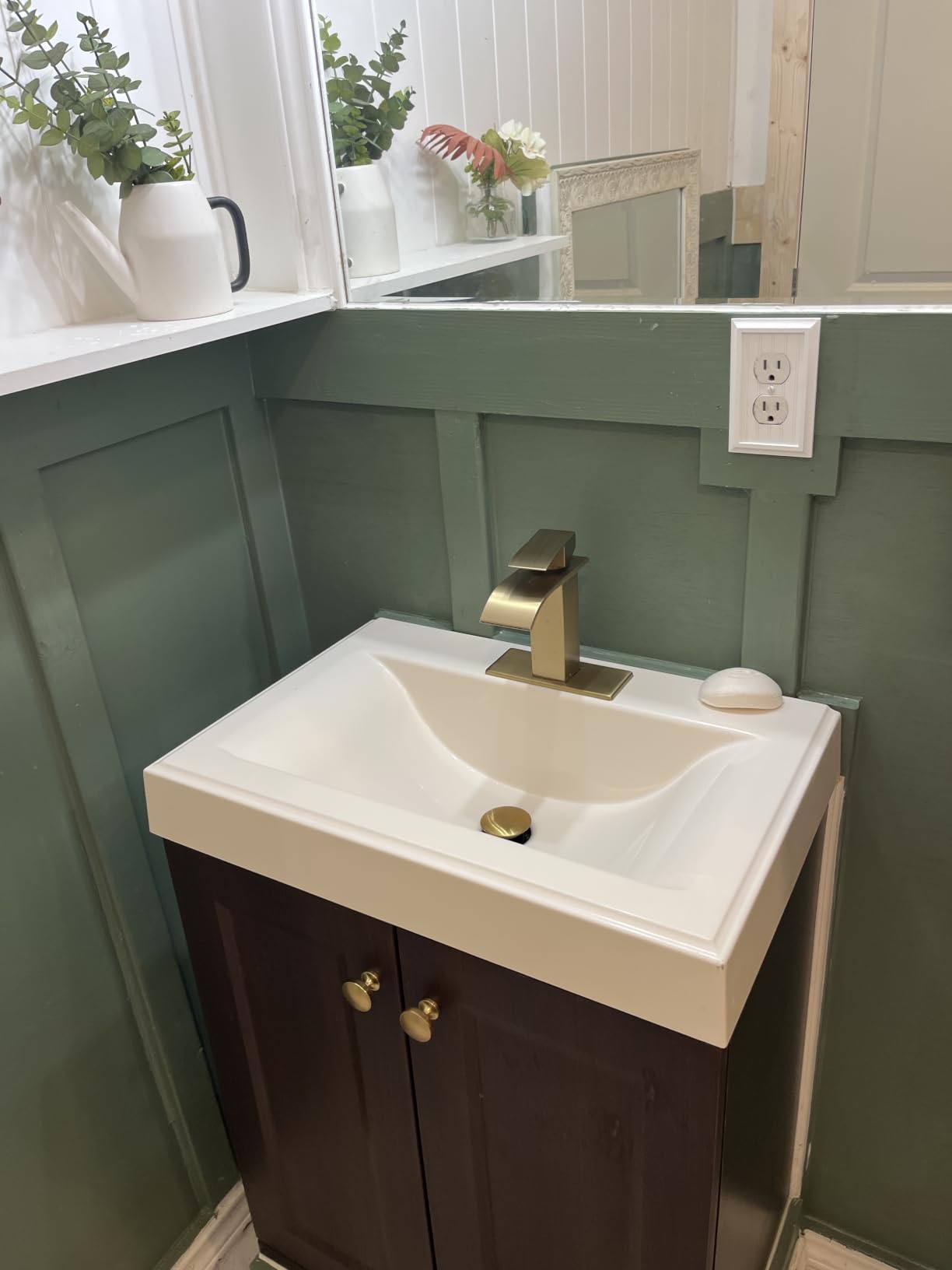 Ryuwanku Waterfall Bathroom Faucet,Brushed Nickel Stainless Steel, 1-Handle customer photo 1