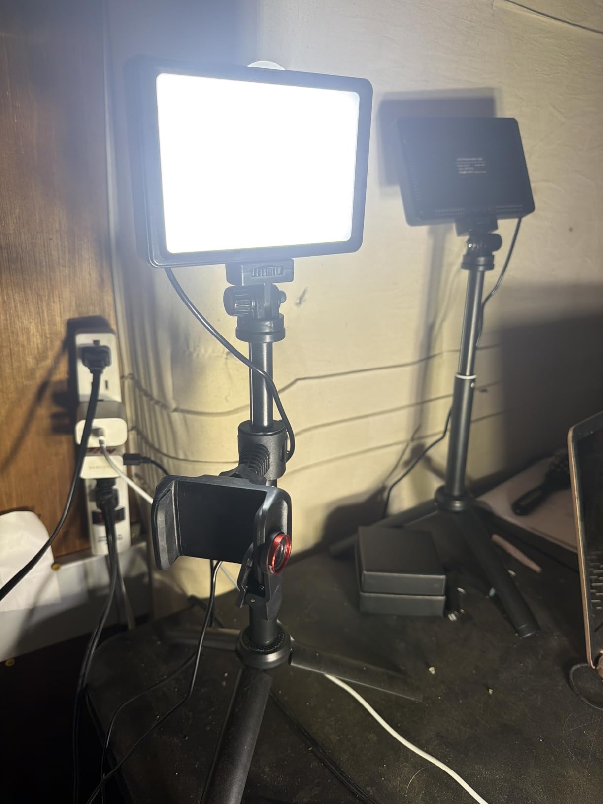 LED Video Light 2-Pack, 5600K Dimmable USB Camera Lighting Kit customer photo 1