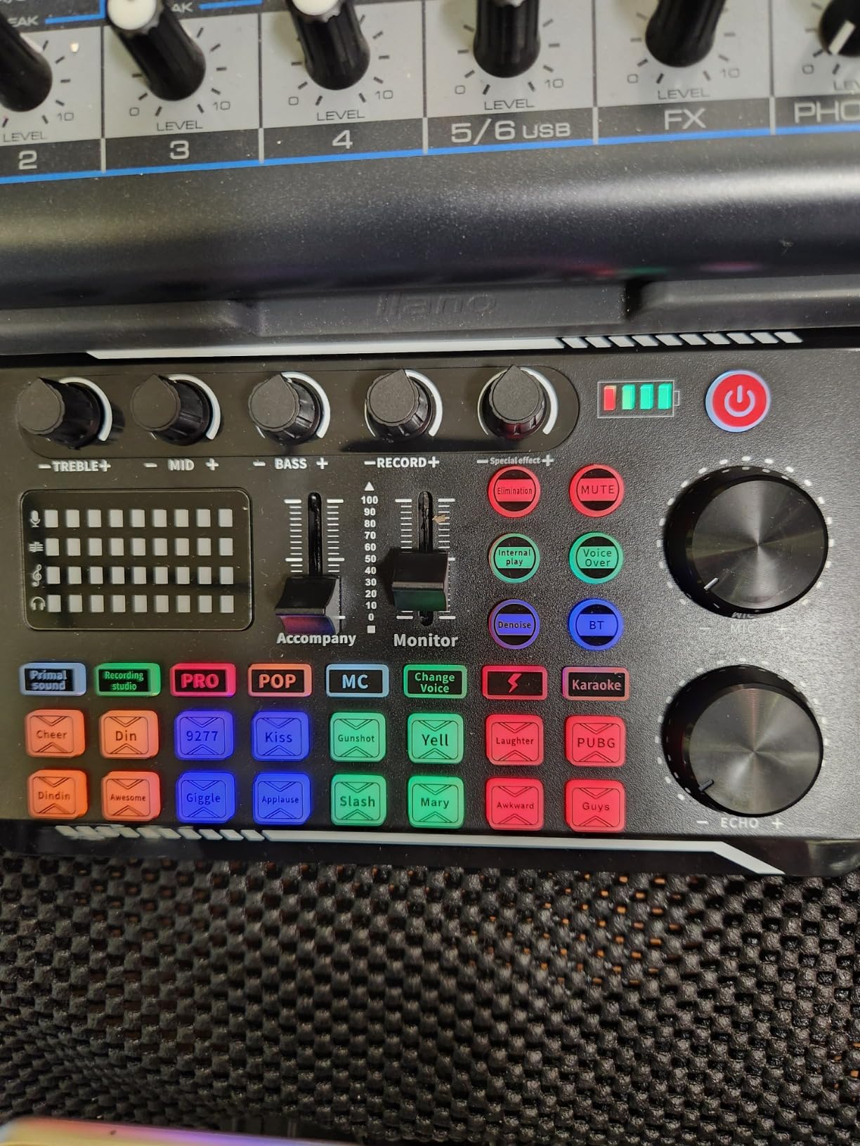 Facmogu F998 Live Sound Card Audio Mixer, Streaming Podcast Audio Interface customer photo 2