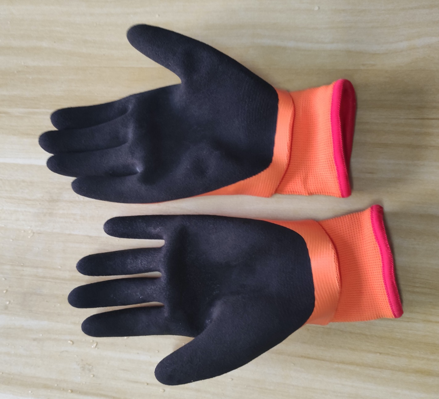 Schwer 2 Pairs 100% Waterproof Winter Work Gloves Latex Coated, CR3302-1, L customer photo 2