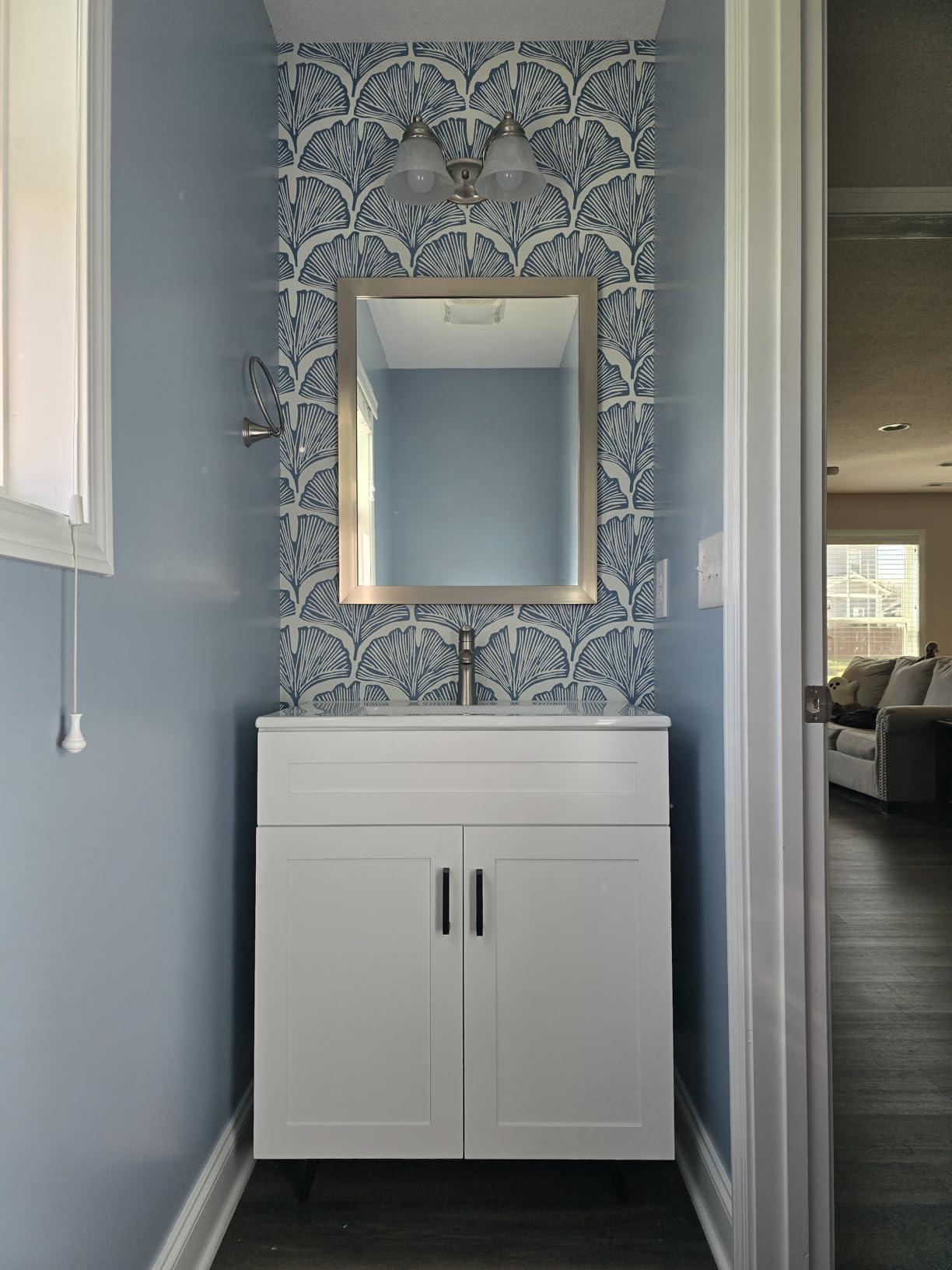 Tempaper x Novogratz Waverly Blue Feather Palm Removable Peel and Stick Wallpaper, 20.5 in X 16.5 ft, Made in The USA customer photo 1