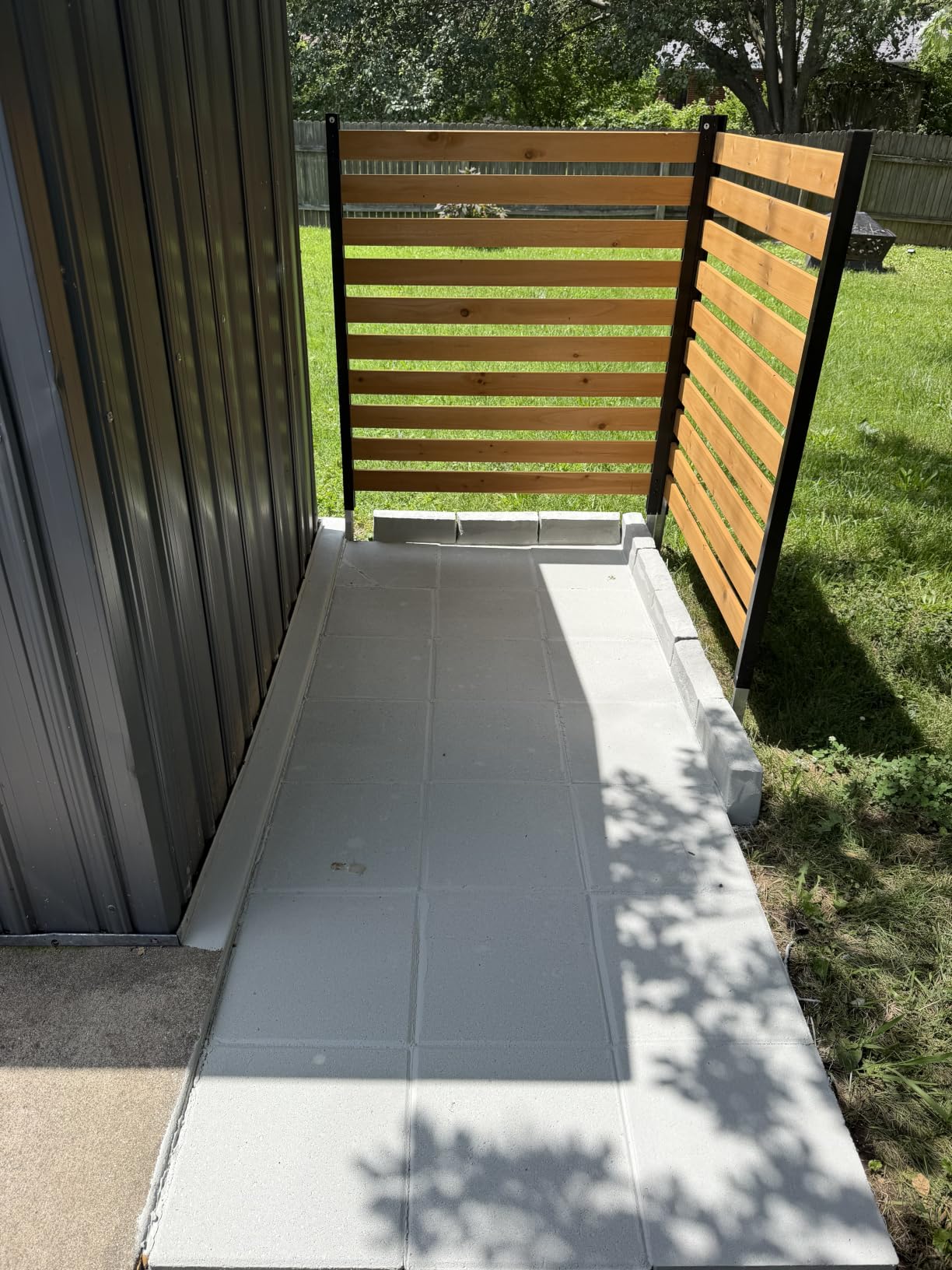 Enclo Richmond Privacy Screen, Cedar Wood, DIY No Dig Screen Kit customer photo 2