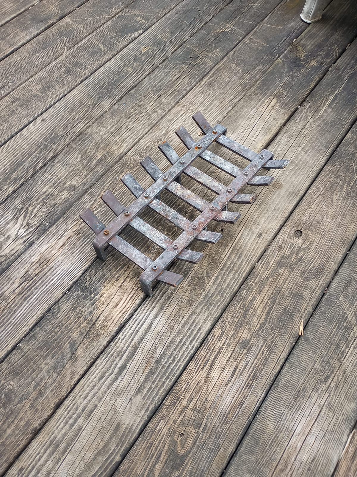 WILLOW WEAVE Fireplace Grate 17 inch with 7-Bars, Wood Stove Grate customer photo 2