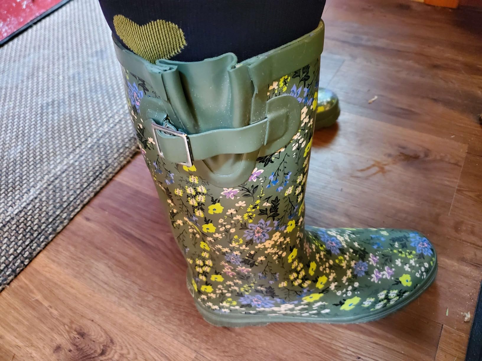 landchief Rain Boots for Women, Waterproof Ladies Tall Knee High Rubber boots,Comfort Garden Boots Anti-Slip Mid Heel Women Rain Shoes Outdoor customer photo 2