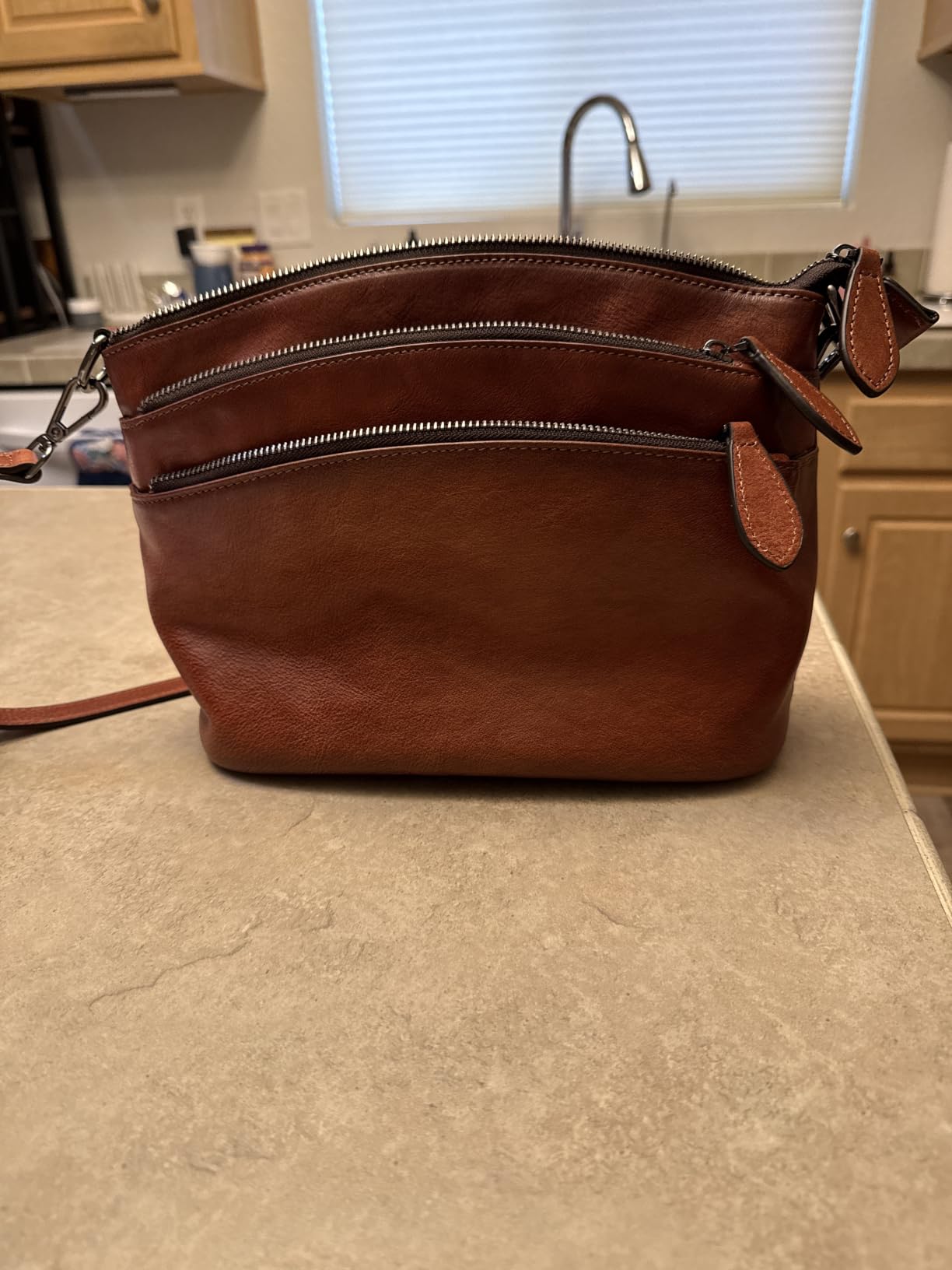HESHE Leather Crossbody Bags for Women Vintage Shoulder Handbag for Travel customer photo 2