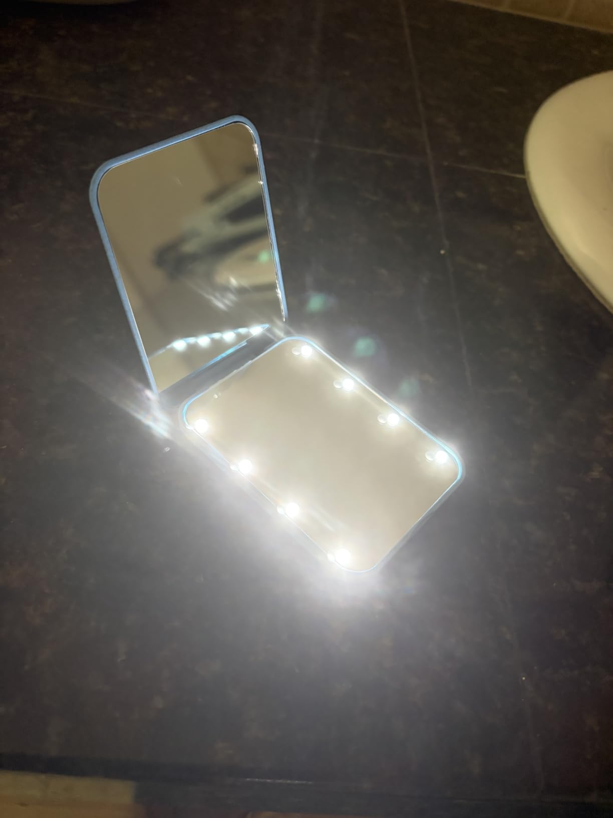 Kintion Pocket Mirror, 1X/3X Magnification LED Compact Mirror (White) customer photo 1