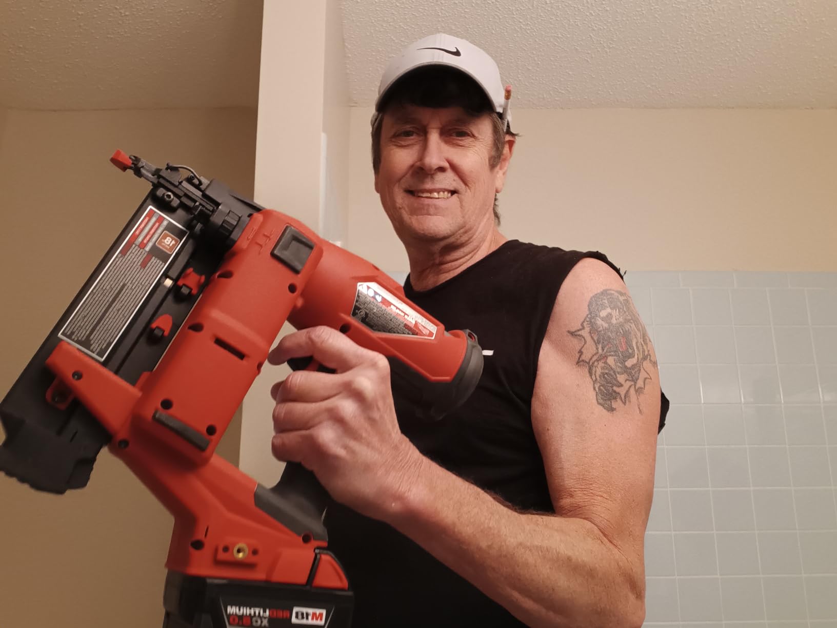 M18 16-Gauge Angled Finish Nailer 2841-20 (Tool-Only) customer photo 1