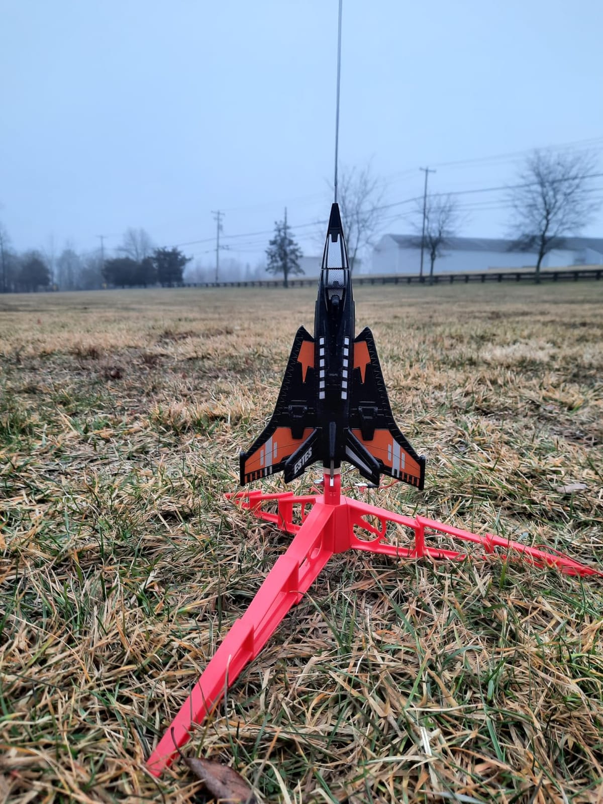 Estes Space Corps Centurion Model Rocket Starter Set - Includes Rocket Kit (Quick and Easy Assembly), Launch Pad, Four AA Batteries, and Three Motors customer photo 1