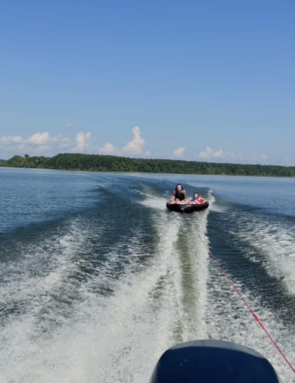 ZOOMBROS Towable Tube for Boating 2-Person, Secure Cockpit Seating for Kids & Family Safety, Heavy-Duty Water Sport Towables Large Capacity with Quick Connector, Less Drag customer photo 1