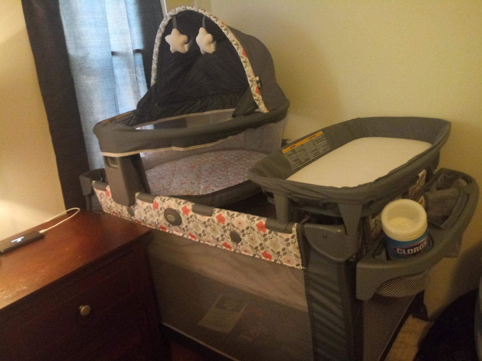 Graco Travel Dome LX Pack 'n Play Playard, Astin customer photo 1
