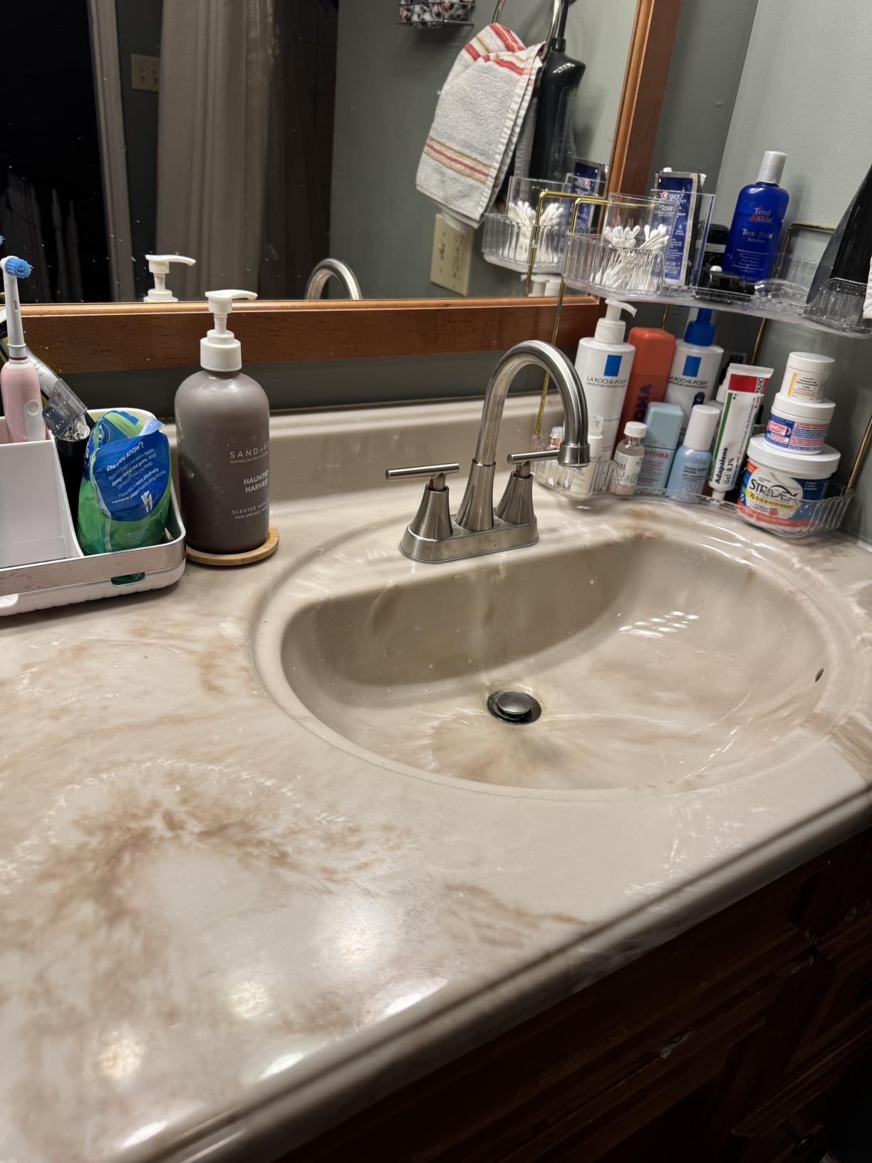 Matte Black Bathroom Faucet, Hurran 4 inch Centerset 2-Handle Lead-Free customer photo 2