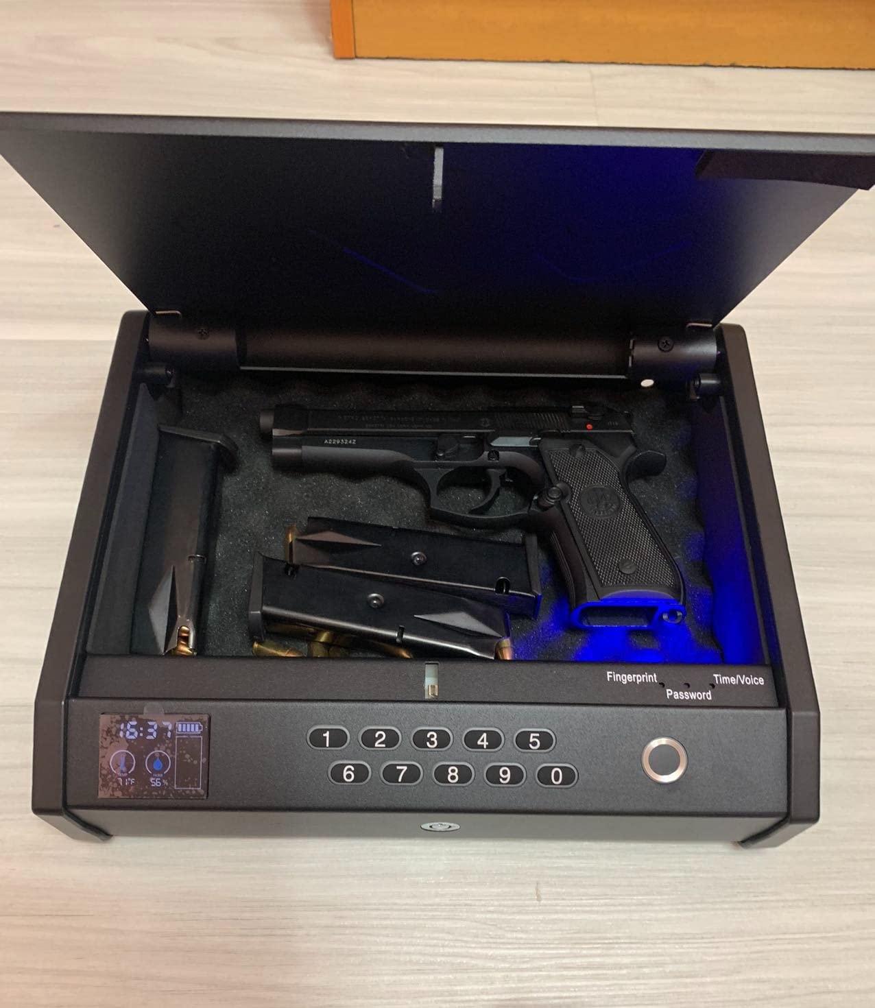 HOLEWOR Gun Safe, Biometric Safes for Pistols with LCD Display of Time Battery, Fingerprint Quick Access Handgun Safe Pistol Bedside, Nightstand, Car, 2 Capacity customer photo 1