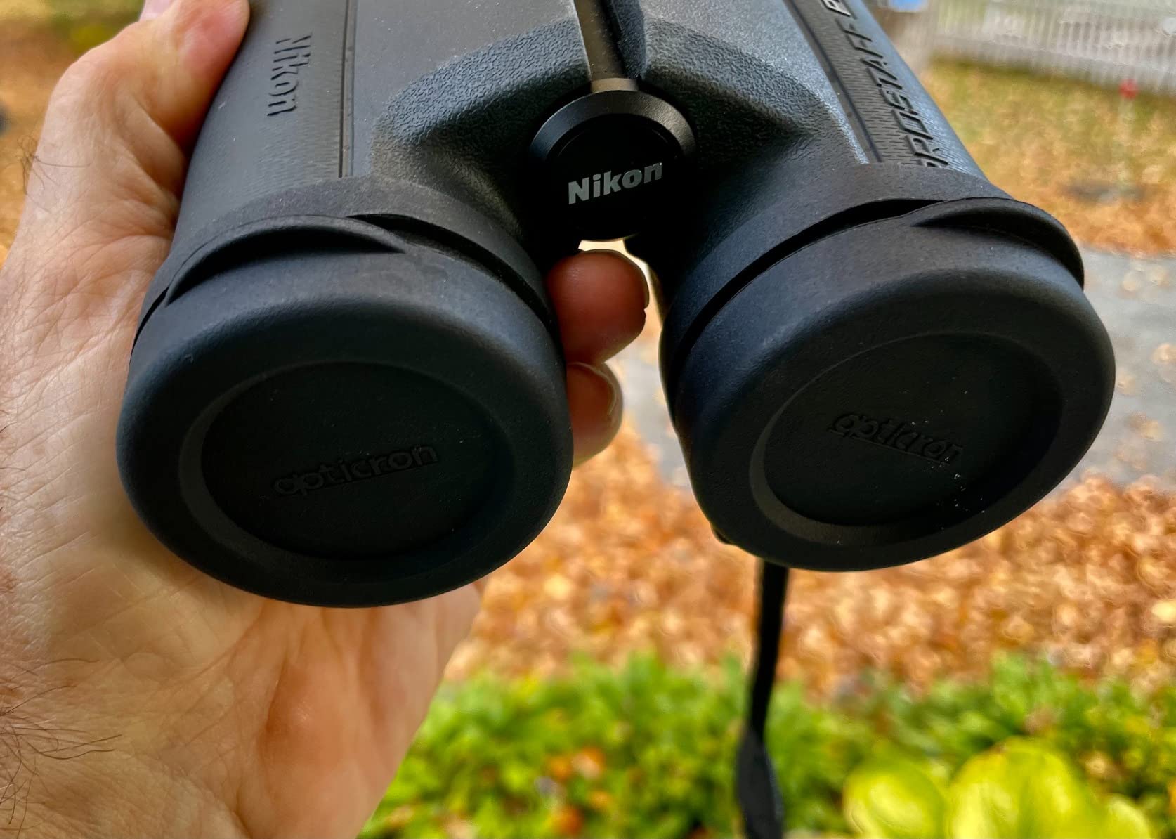 Nikon PROSTAFF P7 8x30 Binocular | Waterproof, fogproof, rubber-armored compact Binocular, oil & water repellent coating & locking diopter | Official Nikon USA Model customer photo 2