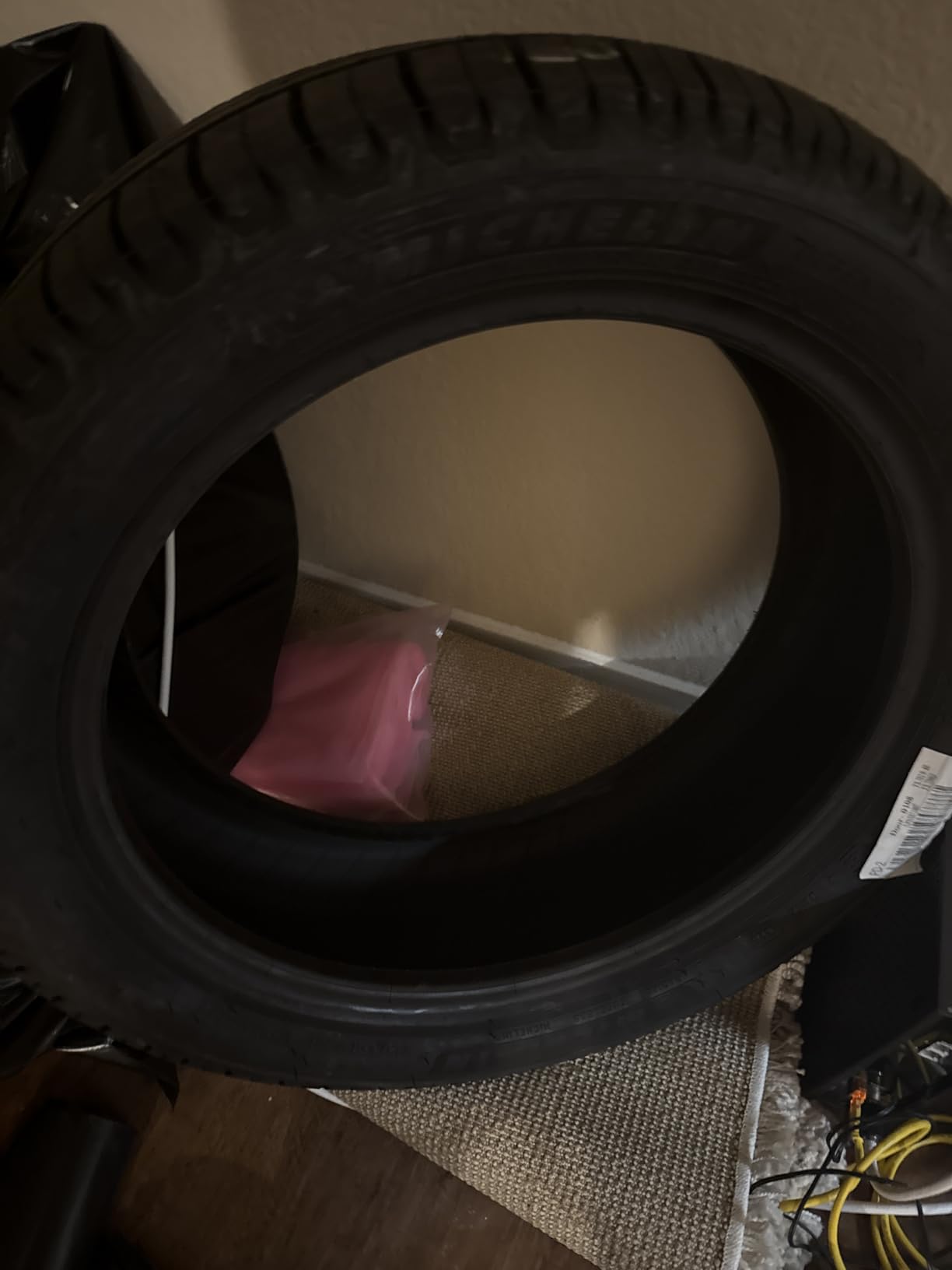 MICHELIN Defender2 All-Season Tire, CUV, SUV, Cars and Minivans - 225/65R17 102H customer photo 2