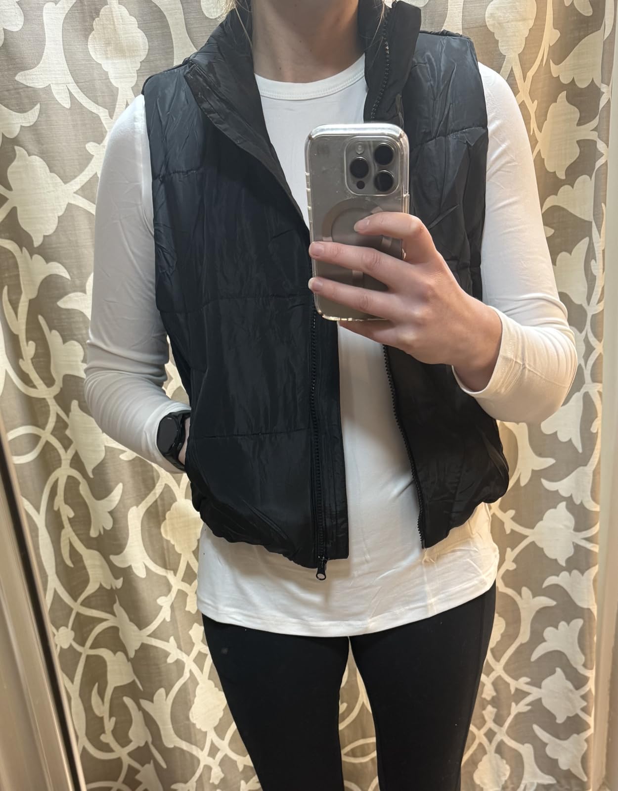 AUTOMET Womens Puffer Vest Cropped Lightweight Fall Winter Outerwear customer photo 1