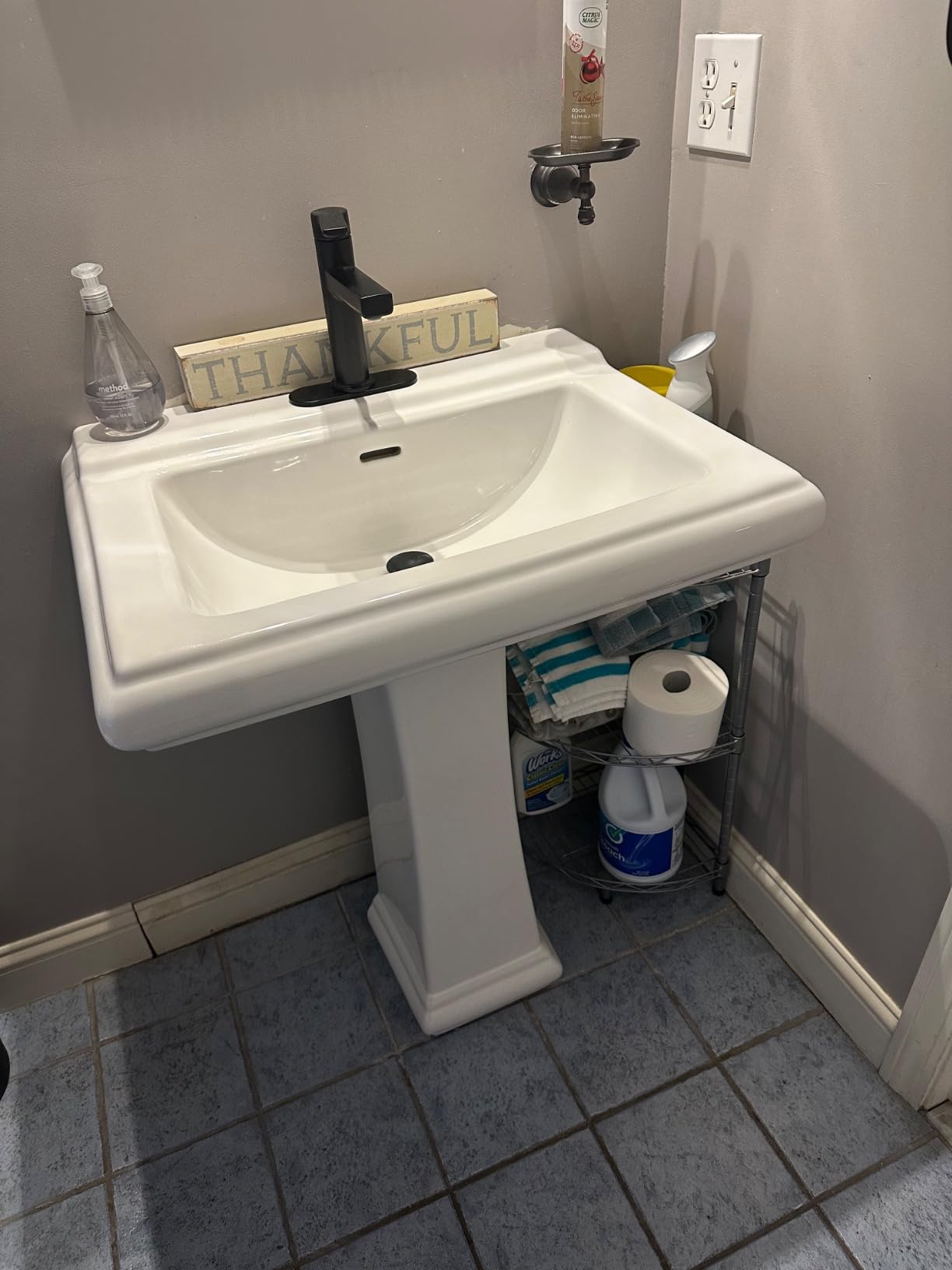 DeerValley Pedestal Bathroom Sink White 26
