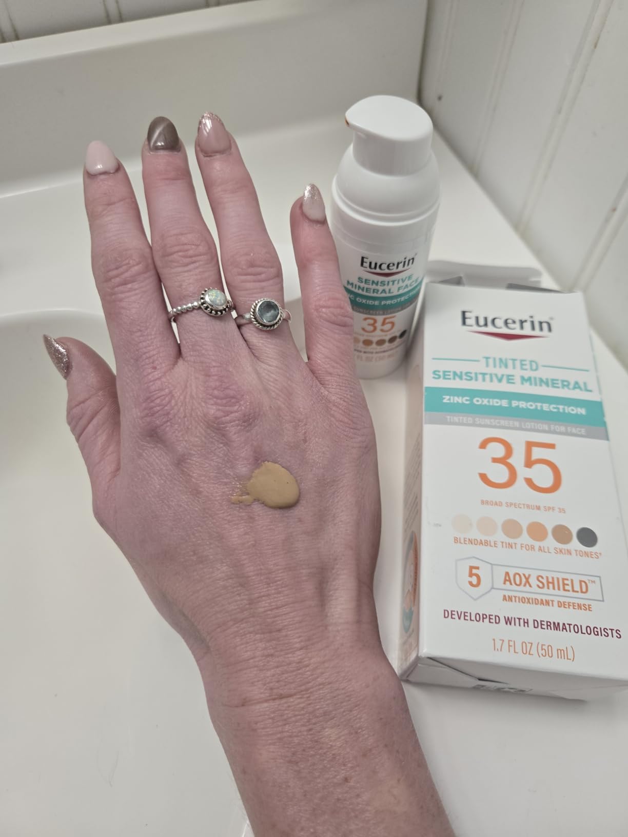 Eucerin Tinted Sensitive Mineral Face Sunscreen Lotion, SPF 35, 1.7 FL OZ customer photo 2