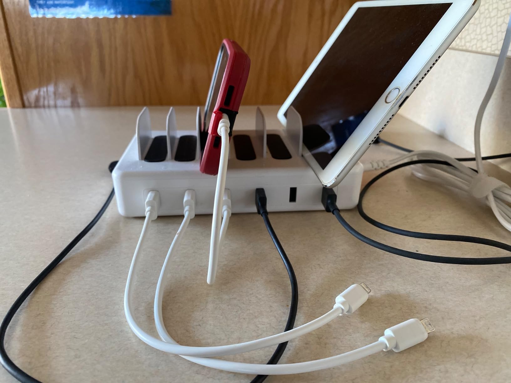 50W 6 Ports Multi Charger Station, USB Charging Dock for Multiple Devices customer photo 1