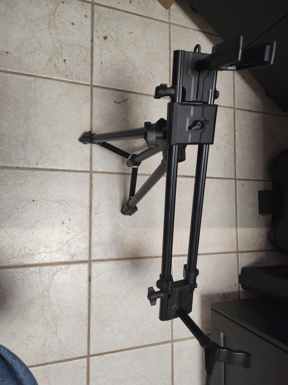 Trakiom Hunting Rest Shooting Tripod Rifle Gun Crossbow Tripod Stick customer photo 1