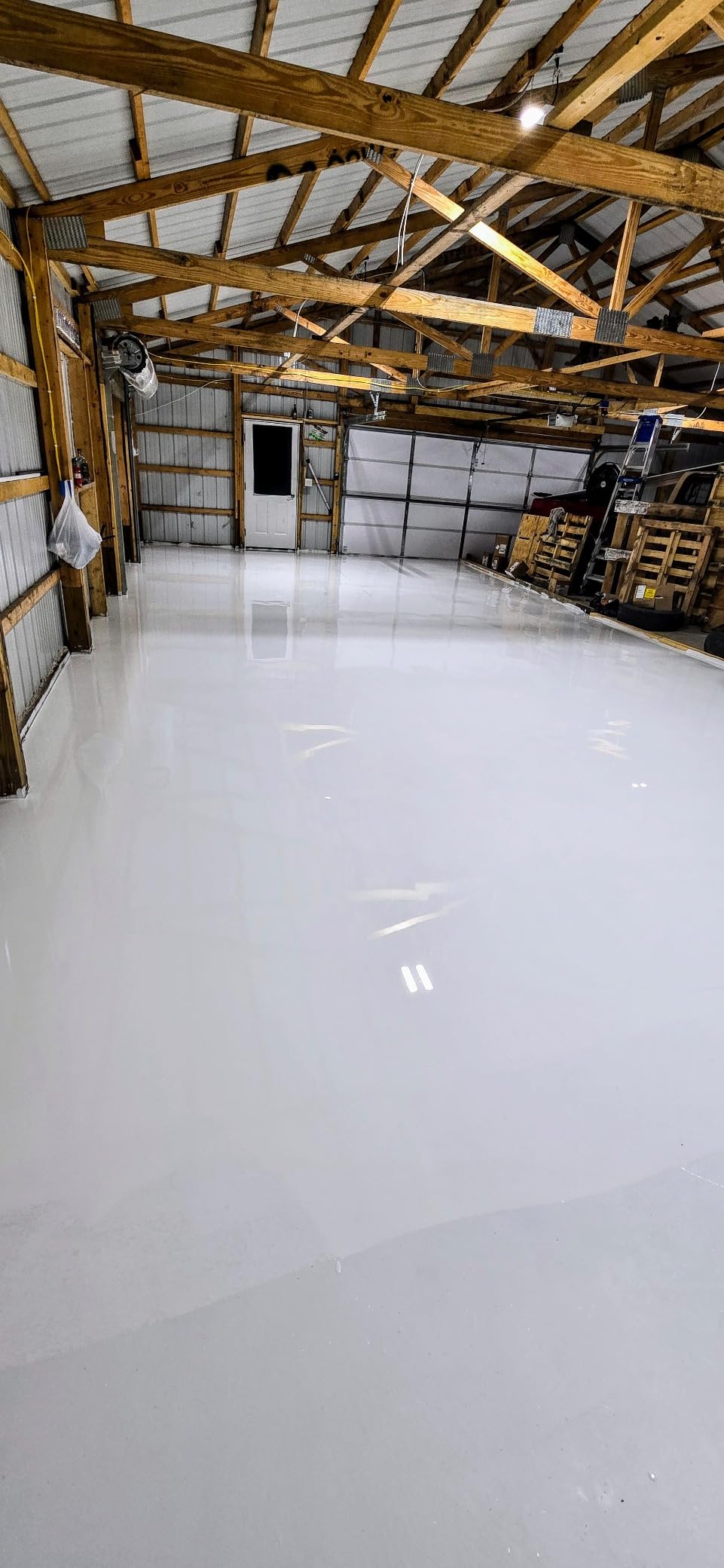 BP Resins: Single Shot |100% Solids Epoxy Resin Kit (3 Gallons) Solvent-Less, Two Component Gloss Coat Finish- Low VOC! Industrial Use, Garages, Floors & More! (Black) + Free Mixer! customer photo 1