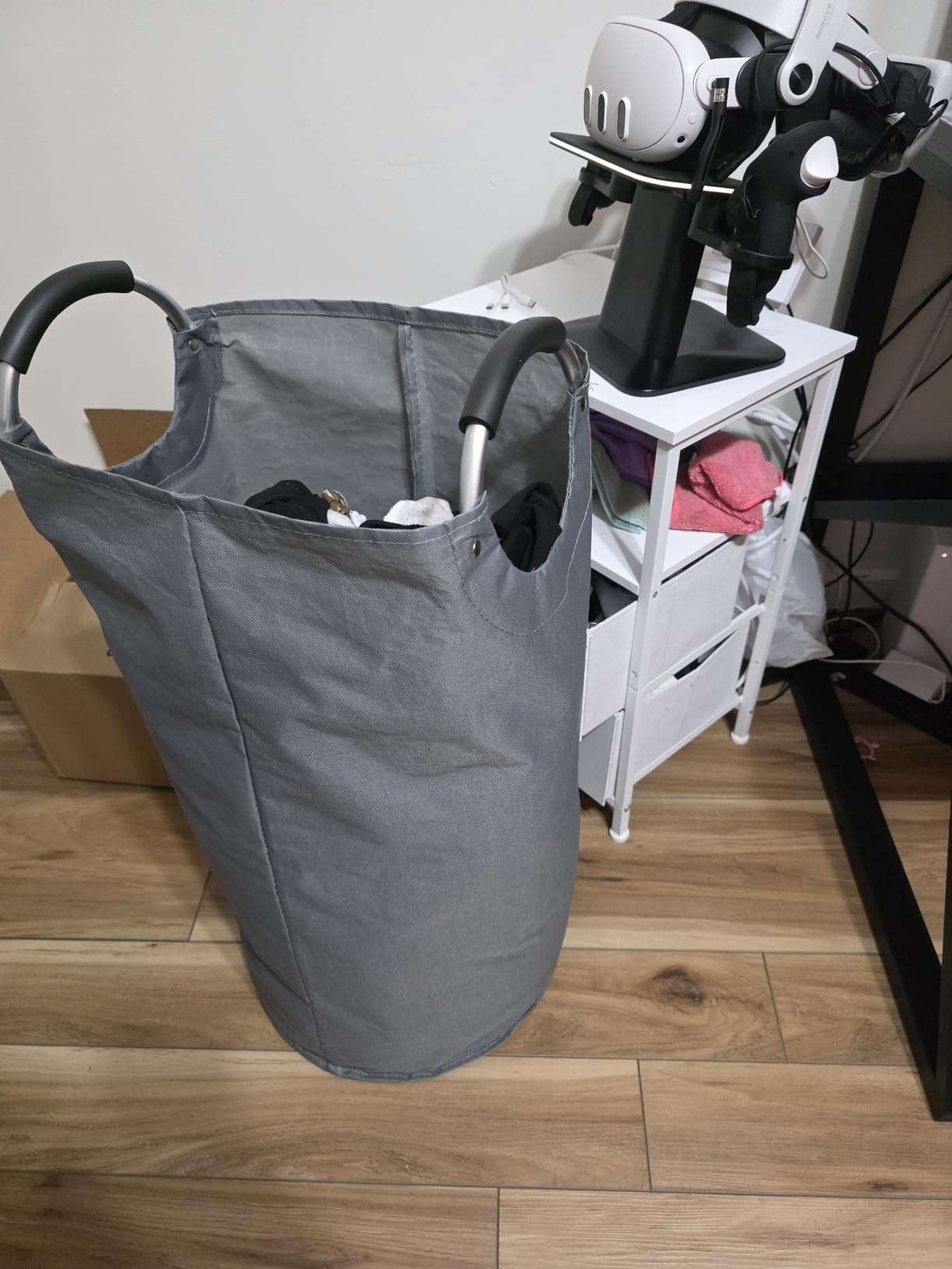 Caroeas Tall Laundry Basket 90L, Large Hamper, Freestanding Laundry Bag customer photo 1