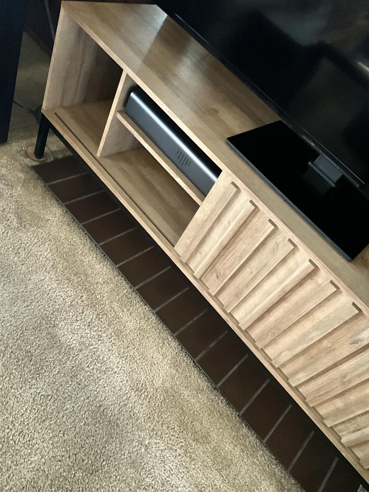 mopio Norwin TV Stand, Rustic Modern Industrial Television Stand for 60/65/70 inch TV, Fluted Entertainment Center with Storage, Wood Media Console Credenza Cabinet Table (Oak 64