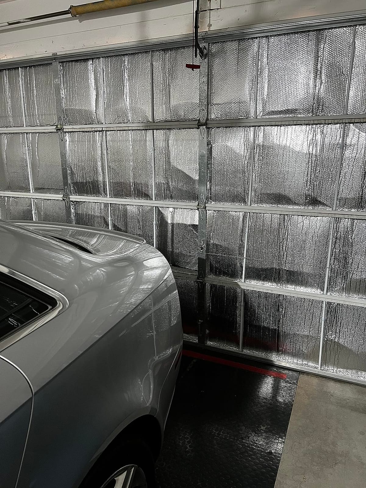 Gerrii 16 P Garage Door Insulation Kit Double Bubble Insulation Panels Reflective Aluminum Radiant Thermal Winter Summer Barrier Sheets 100 Tape for Attic Garage Wall (24 x 48 Inch) customer photo 2