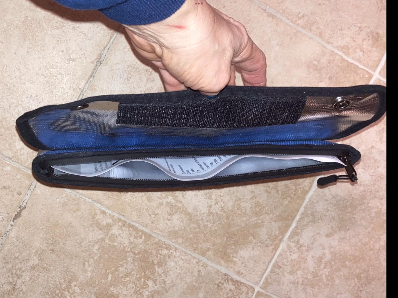 Upgraded 5200°F Fireproof Document Bag with Heat Insulated, Water Fire Proof Bags with Zipper,8 Layers of Functional Materials and Reflective Strip, Fireproof Money Bag for Cash/Documents/Valuables customer photo 2