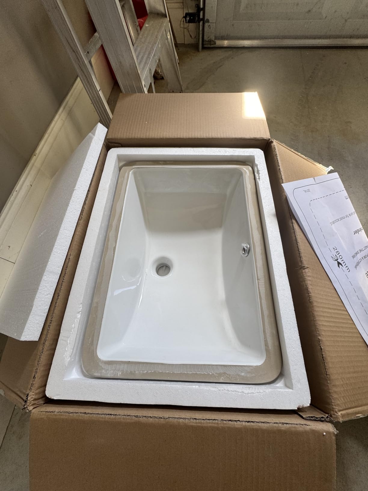 Sarlai Undermount Bathroom Sink - 19 x16 inch Oval Vessel Sink Under counter Lavatory Sink White Ceramic Vanity Sink with Overflow, Modern Art Basin, Interior Size 17-2/5