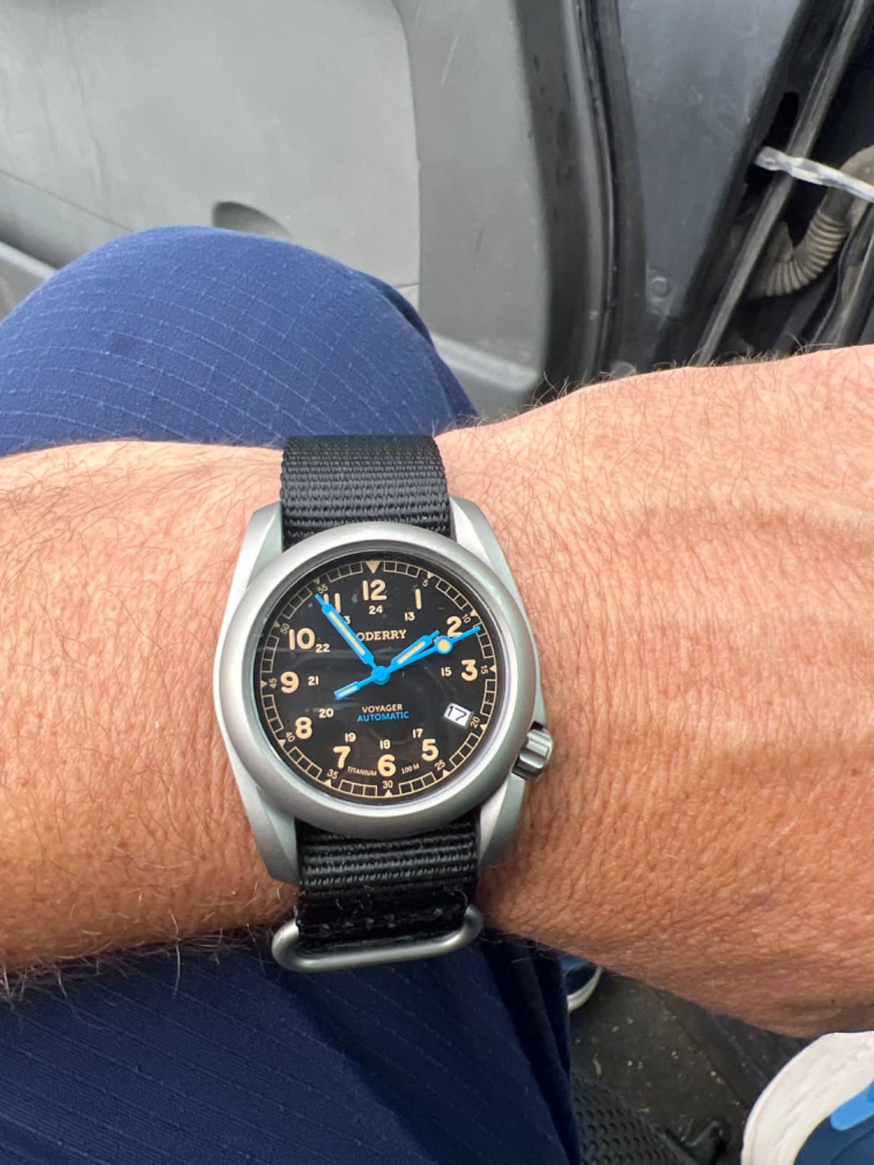BODERRY Men's Watch Titanium Automatic Field Watch 40mm Military Watch Day Date Function 100M Waterproof with Nylon Strap Japanese Mechanical Movement & Screw Down Crown—Voyager customer photo 1