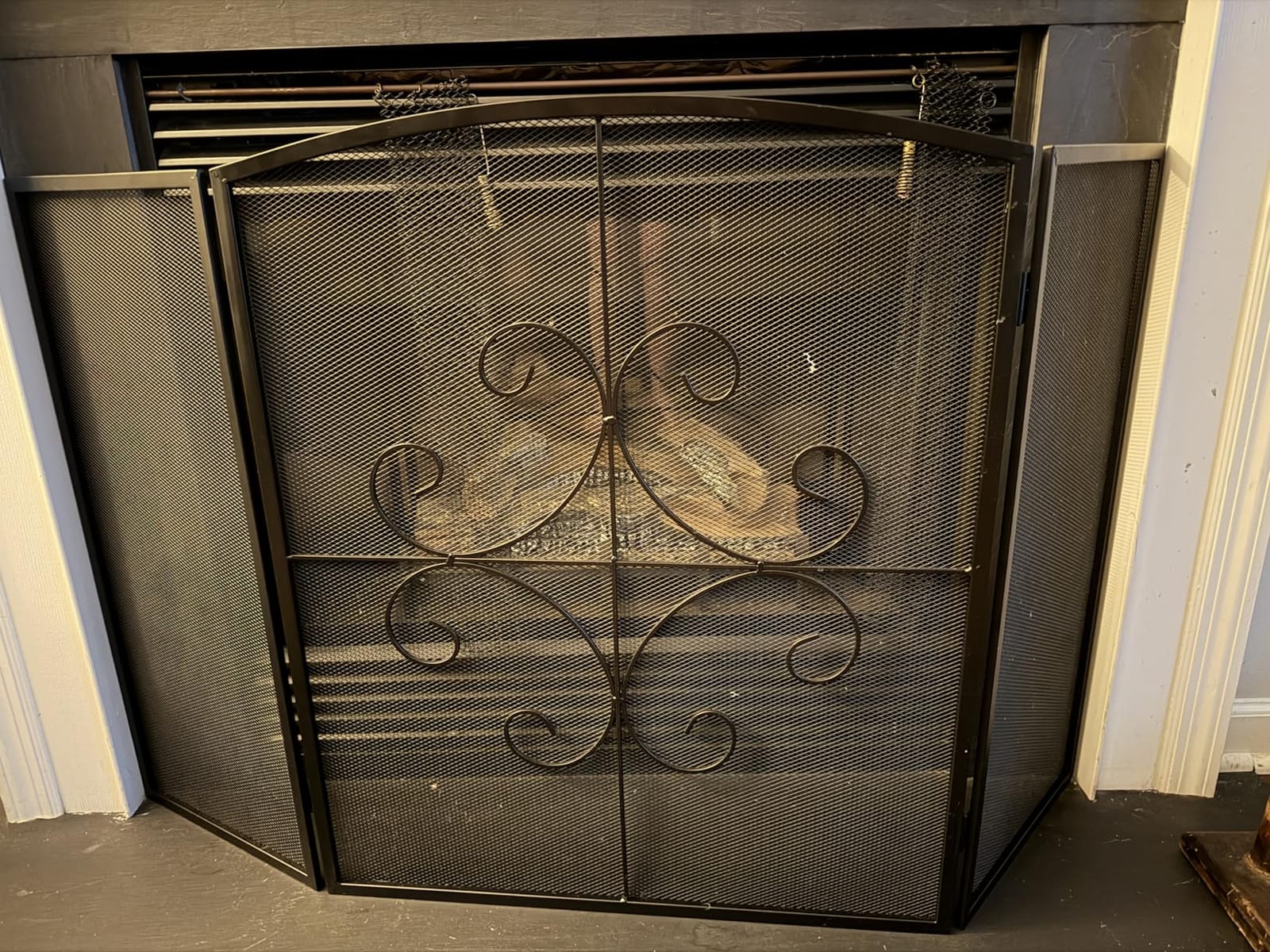 Gtongoko 3 Panel Fireplace Screen Stand Alone 48
