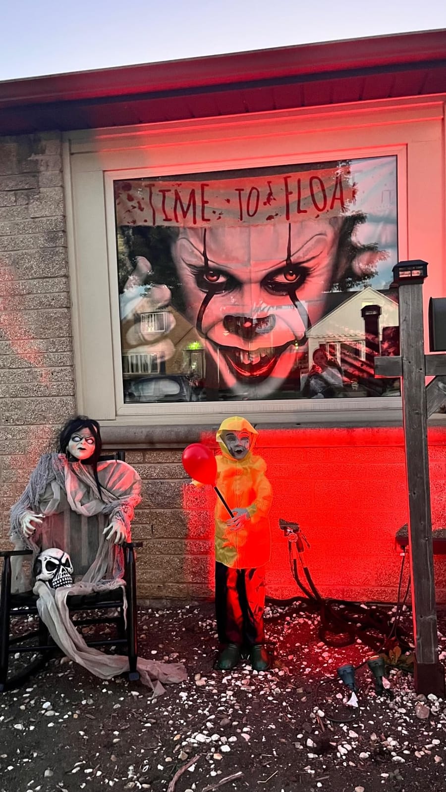 Halloween Decorations Outdoor - 4 Ft Life Size Animatronics Prop customer photo 2