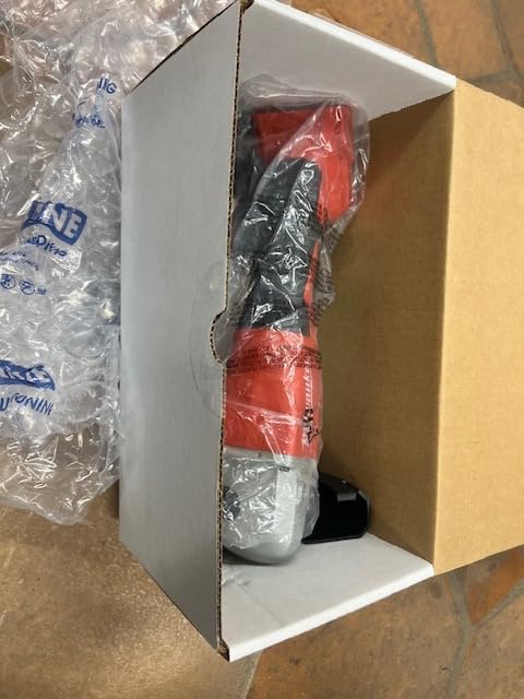 Milwaukee Electric - M18TRADE BRUSHLESS 4-1/2 / 5 Cut-Off Grinder customer photo 2