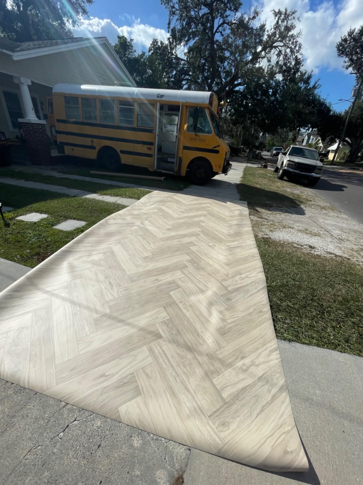 Mohawk Elite Sheet Vinyl Flooring in Broken Grey Marble | 8'6
