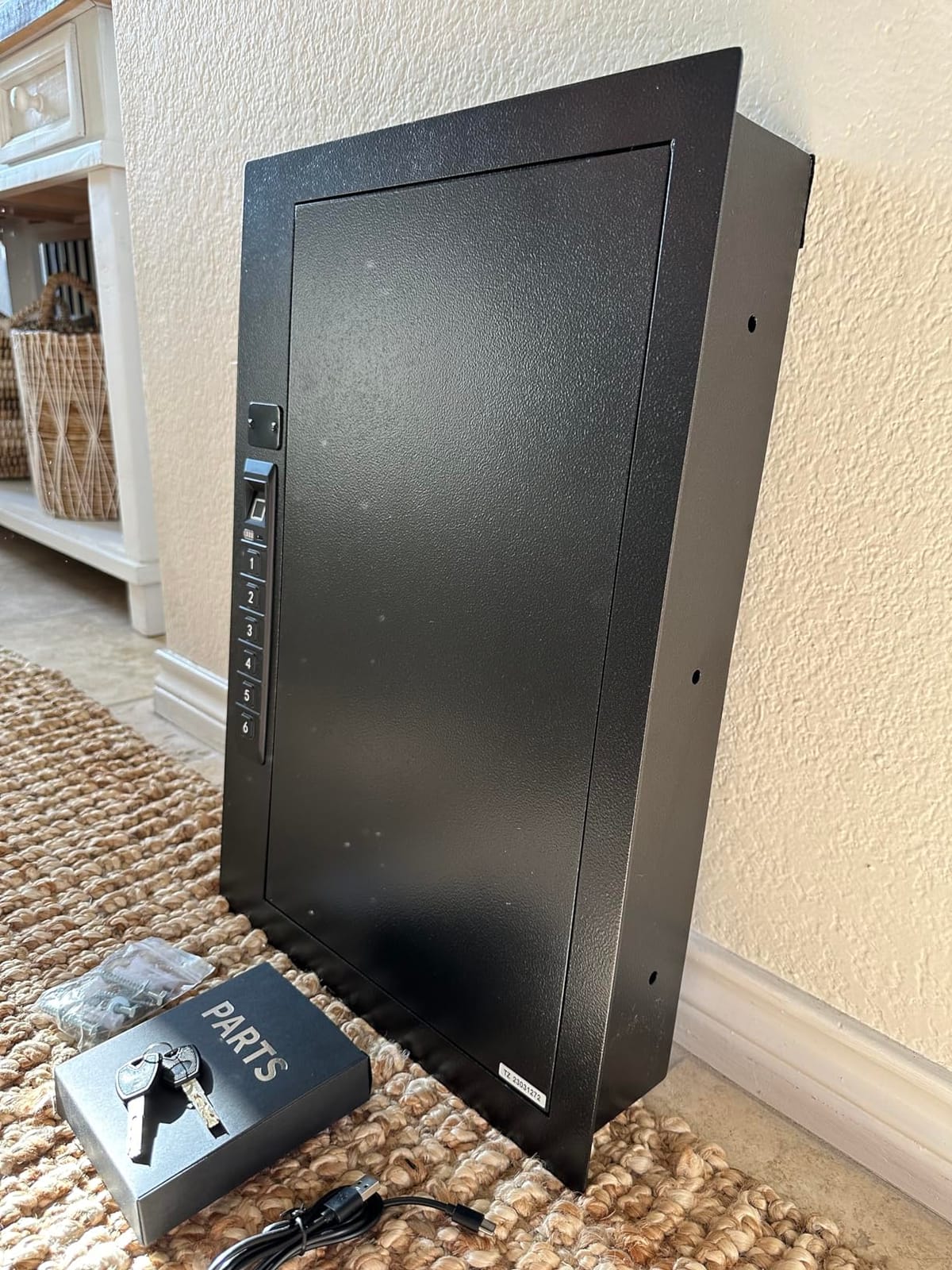 Wall Safe, Hidden Fingerprint Security wall Safe, In Wall Safe Between Studs, Upgraded Biometric/Keypad/Key Access, Secure Handgun, Documents, Jewelry, Valuables (Biometric Fingerprint) customer photo 2