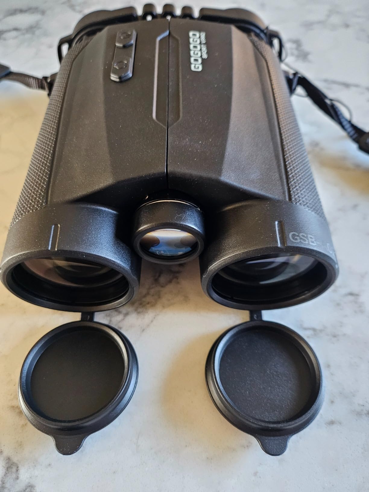Gogogo Sport Vpro Rangefinder Binoculars for Hunting, 1500/2500 Yards, 8x42 customer photo 1