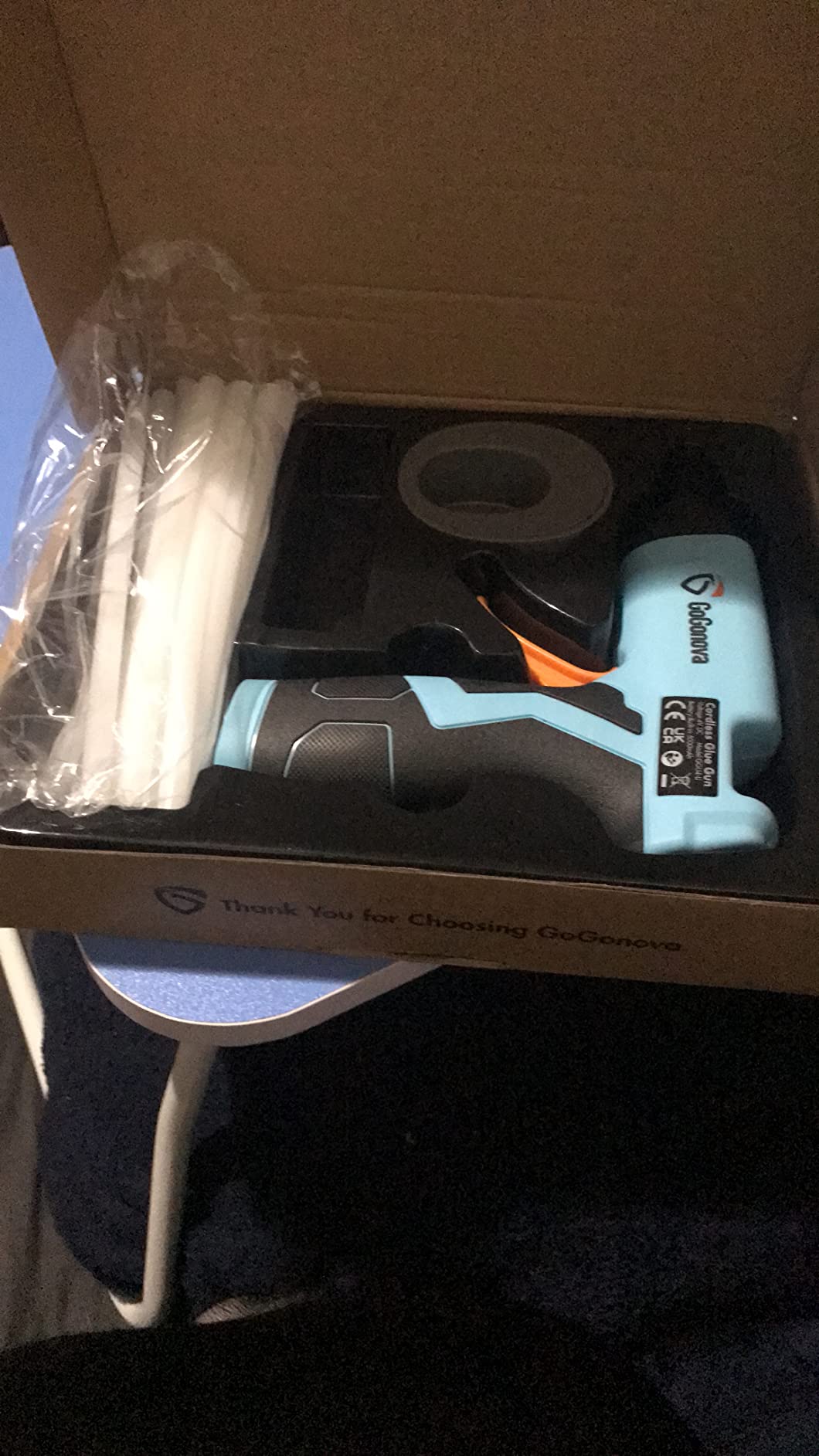 GoGonova Cordless Hot Glue Gun Kit, 2Ah Battery, Includes 25 Glue Sticks customer photo 1