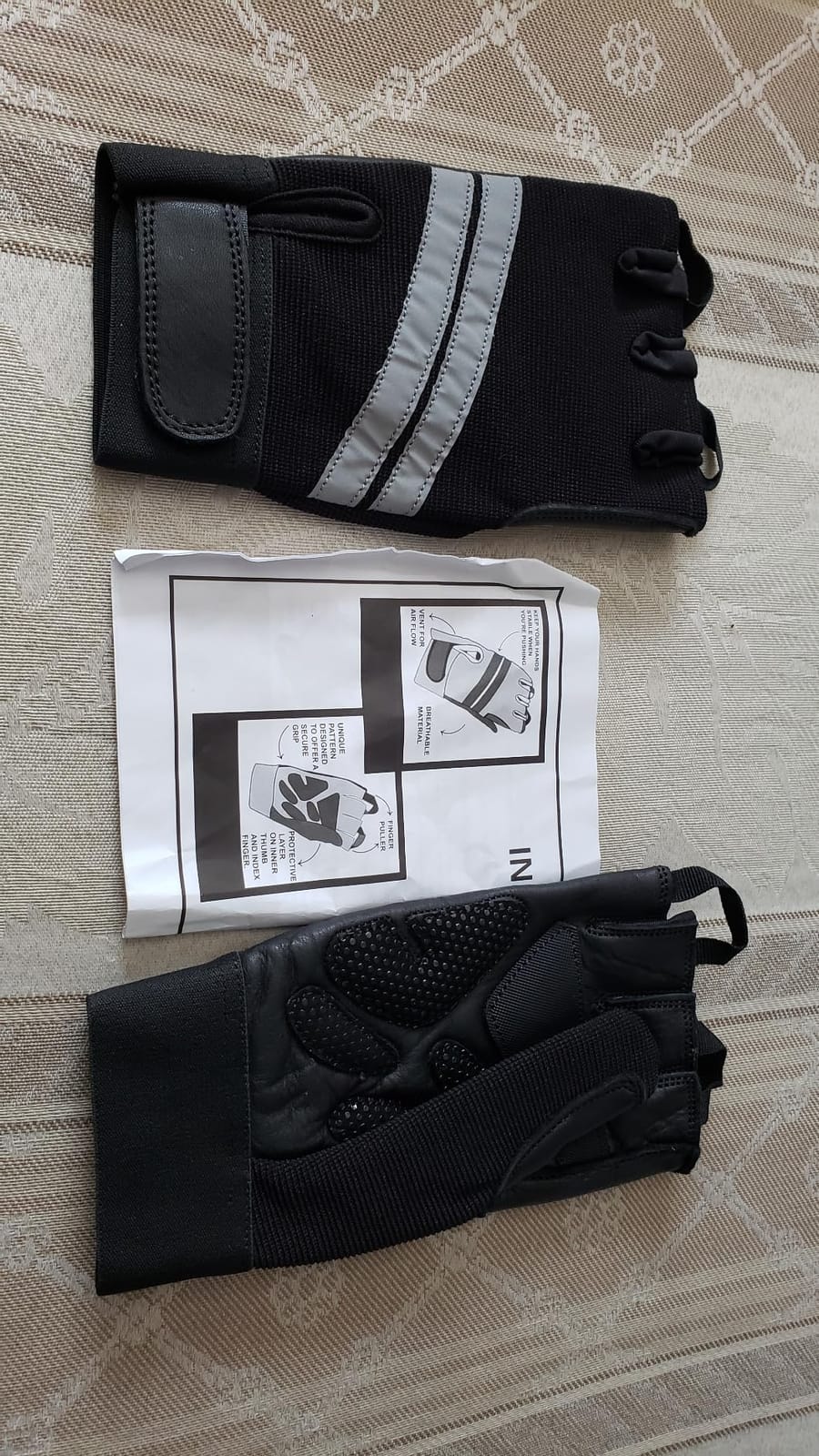 Inspired Comforts Wheelchair Gloves Fingerless Full Thumb with Anti-Slip Grip, Breathable & Reflective customer photo 1