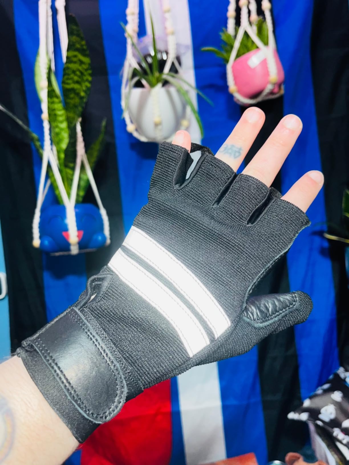 Inspired Comforts Wheelchair Gloves Fingerless Full Thumb with Anti-Slip Grip, Breathable & Reflective customer photo 2