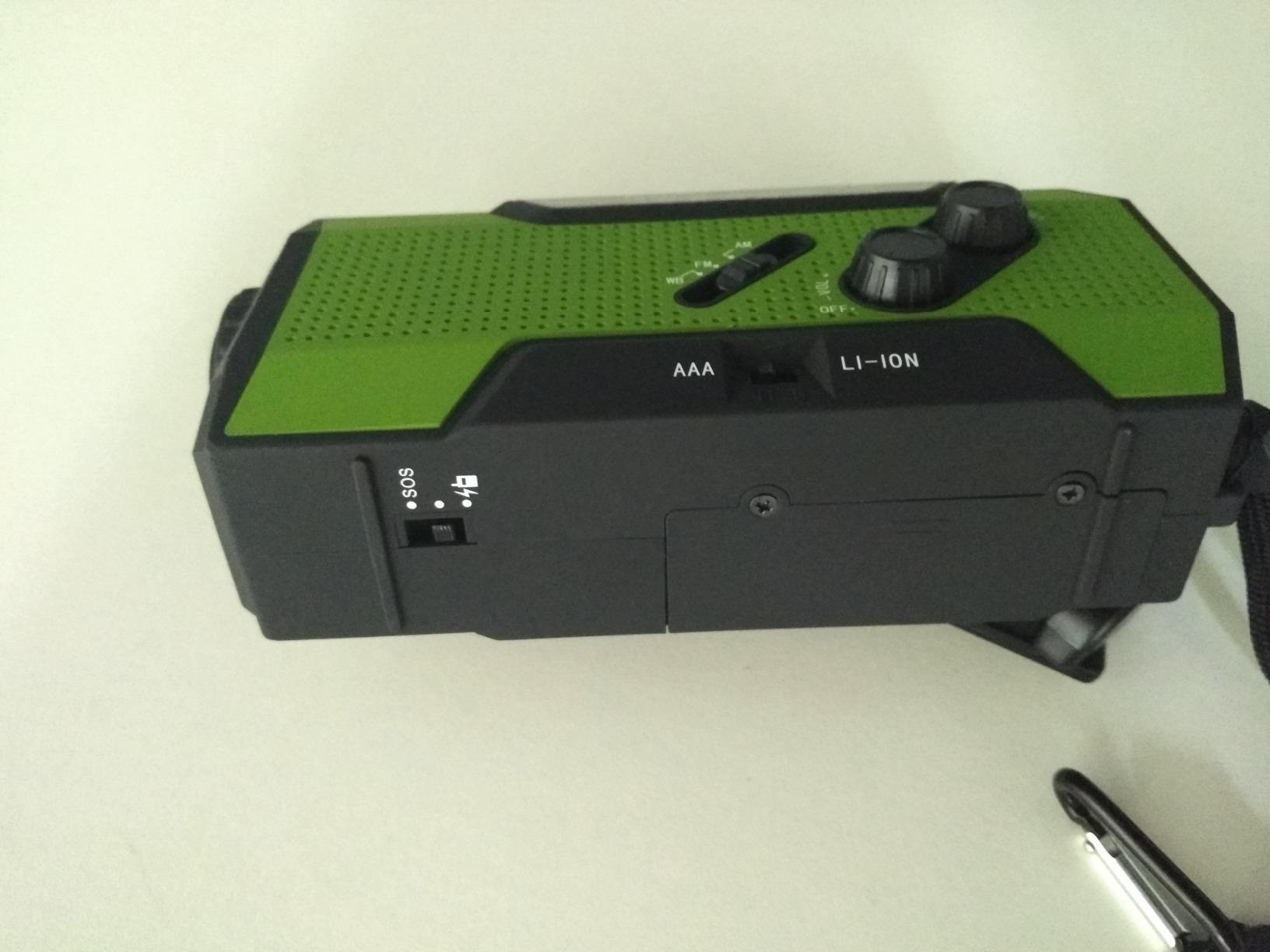 RunningSnail Hand Crank Emergency Radio with 3 Built-in Cable for Hurricane customer photo 1