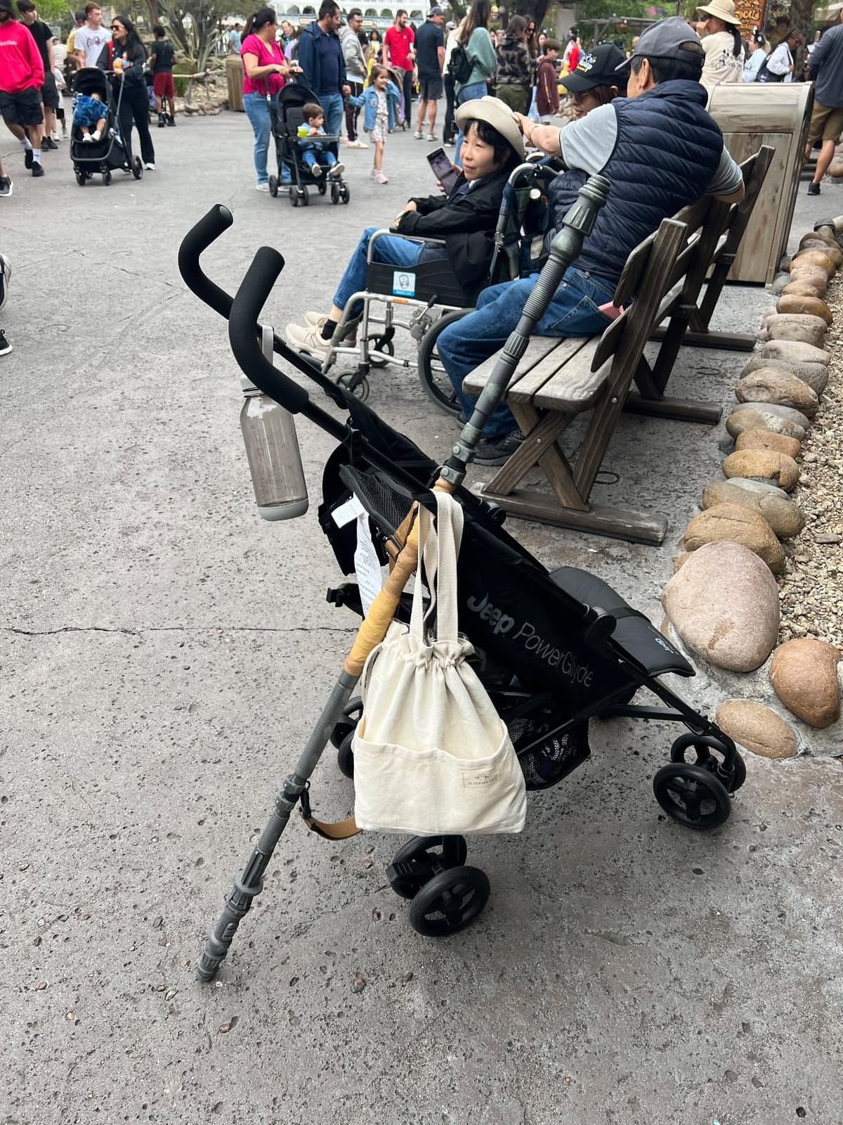 Jeep PowerGlyde Stroller by Delta Children Lightweight Travel Stroller with Smoothest Ride & Compact Fold, 3-Position Recline, Extra Large Storage Basket, Olive Green customer photo 2