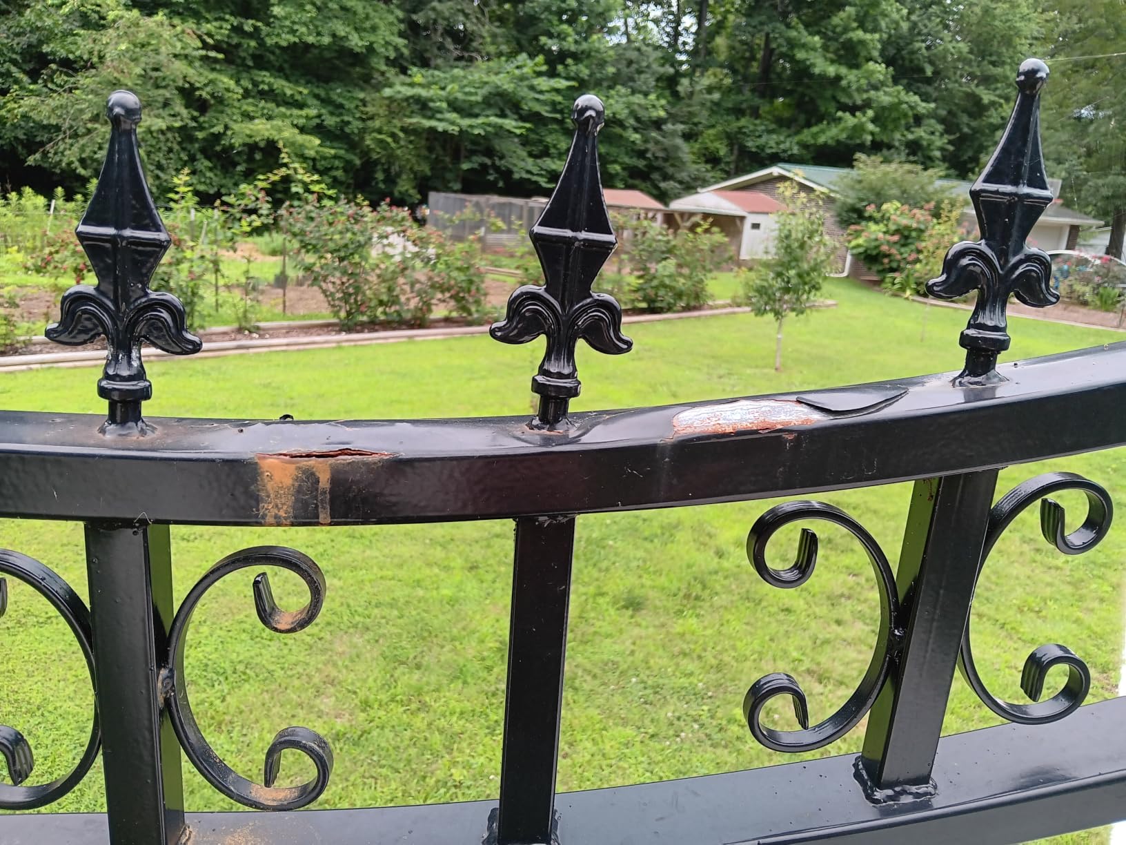 Chery Industrial 14×8 FT Outdoor Dual Swing Driveway Gate with Deer Pattern customer photo 1