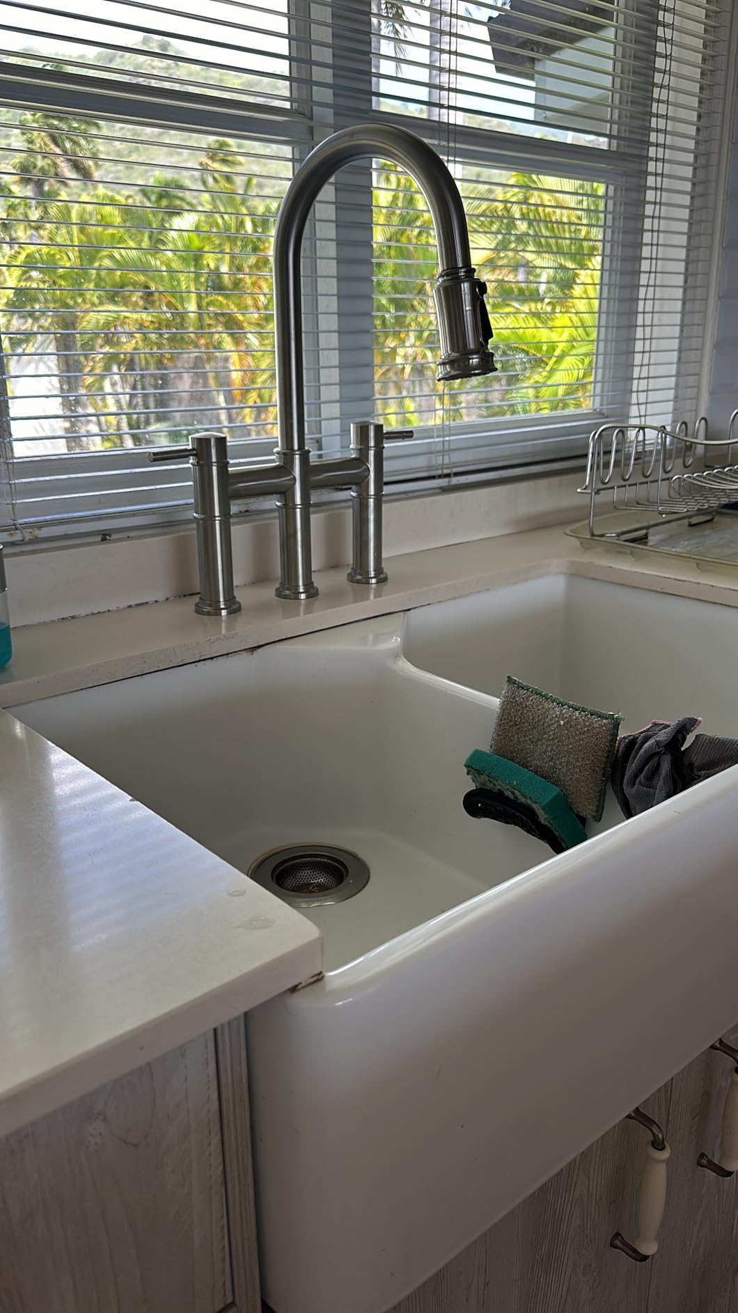 Bridge Faucet for Kitchen Sink: iVIGA Black Farmhouse 3 Hole Kitchen Faucet with Pull Down Sprayer (3 Spray Modes) - 2 Handle High Arc Brass Faucet with 360° Swivel, with Supply Lines customer photo 2