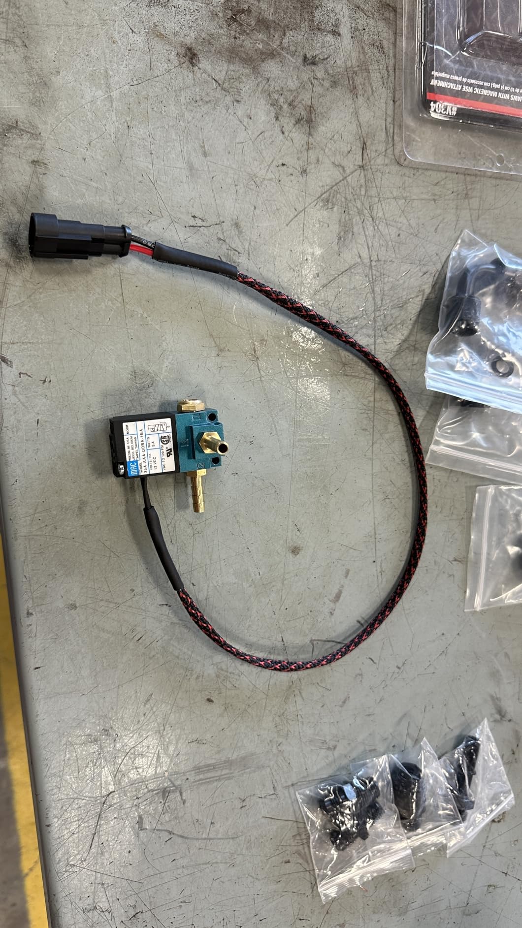 Electronic Boost Controller, 3 Port Boost Control Solenoid Valve DC 12V 5.4W 35A-AAA-DDBA-1BA customer photo 2
