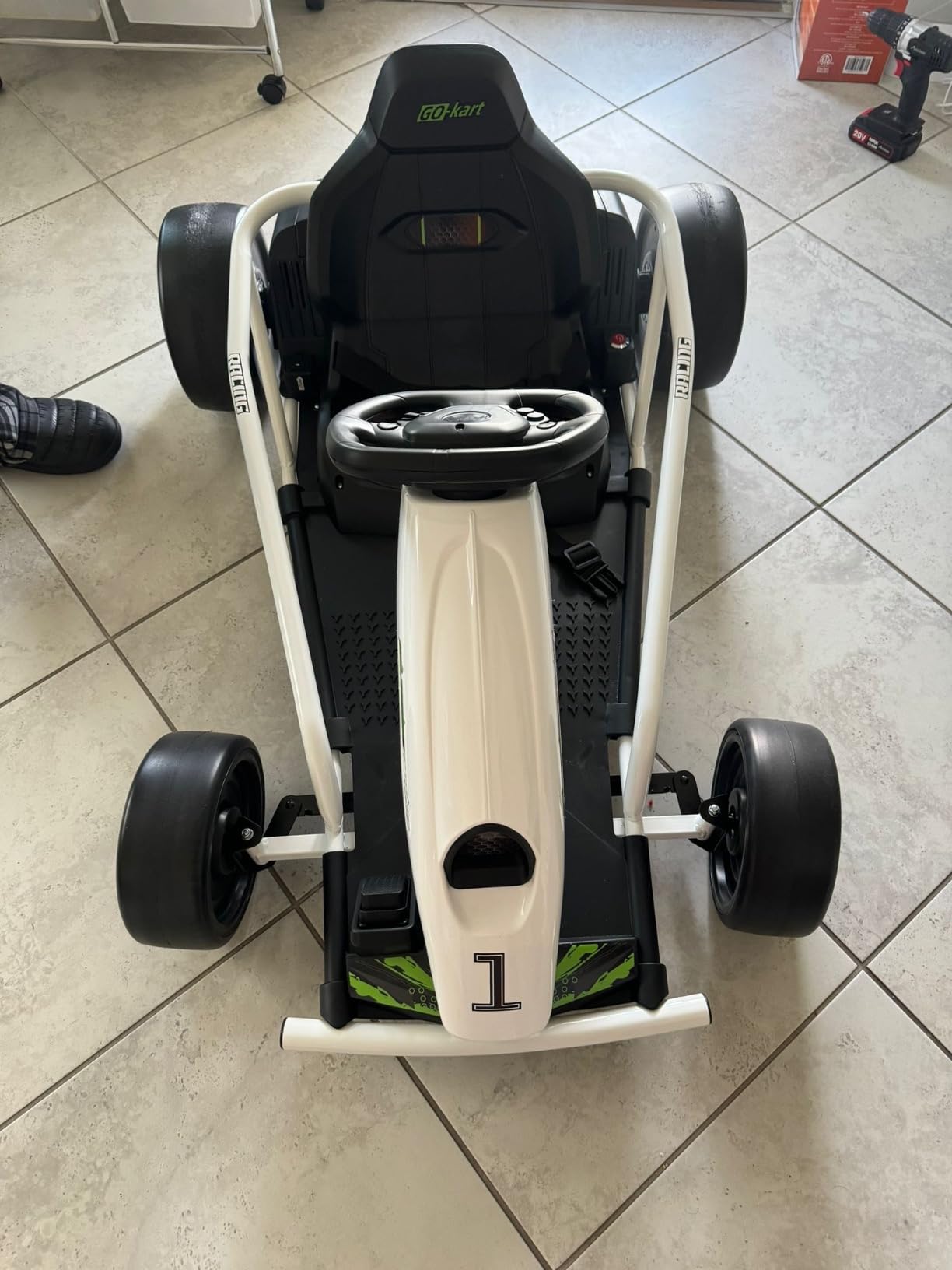 Aosom 24V Electric Go Kart Kids Drift Kart Dual Motors for Ages 8-12 Red customer photo 2