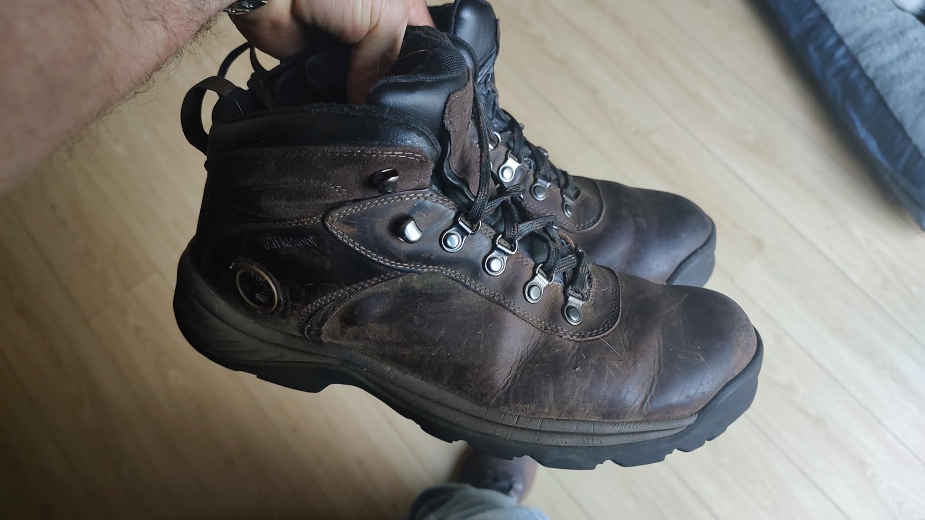 Timberland Men's Flume Mid Waterproof Hiking Boot customer photo 2