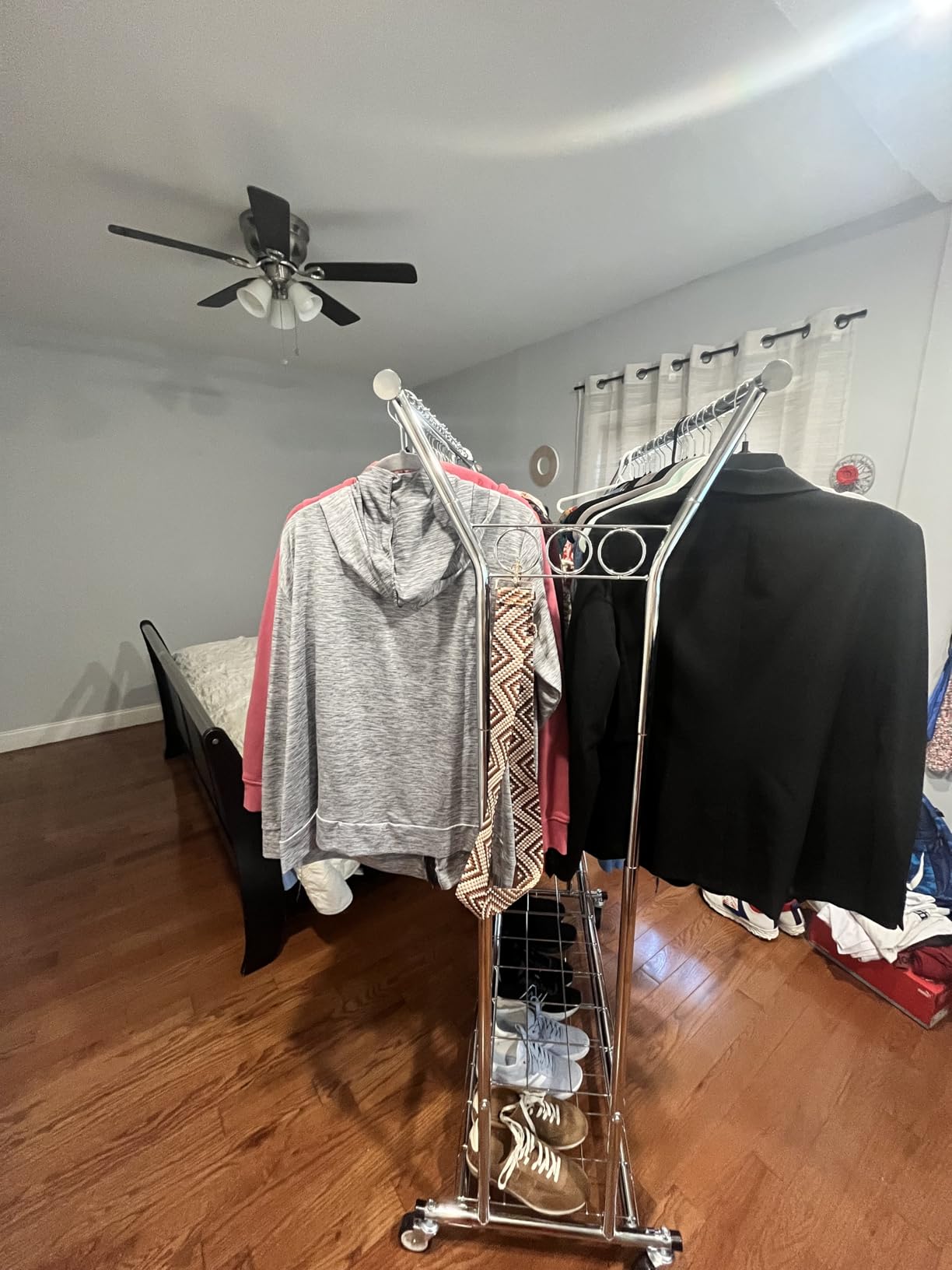 HYSEYY Heavy Duty Clothes Rack 620 LBS, Rolling Clothing Rack with Wheels customer photo 1