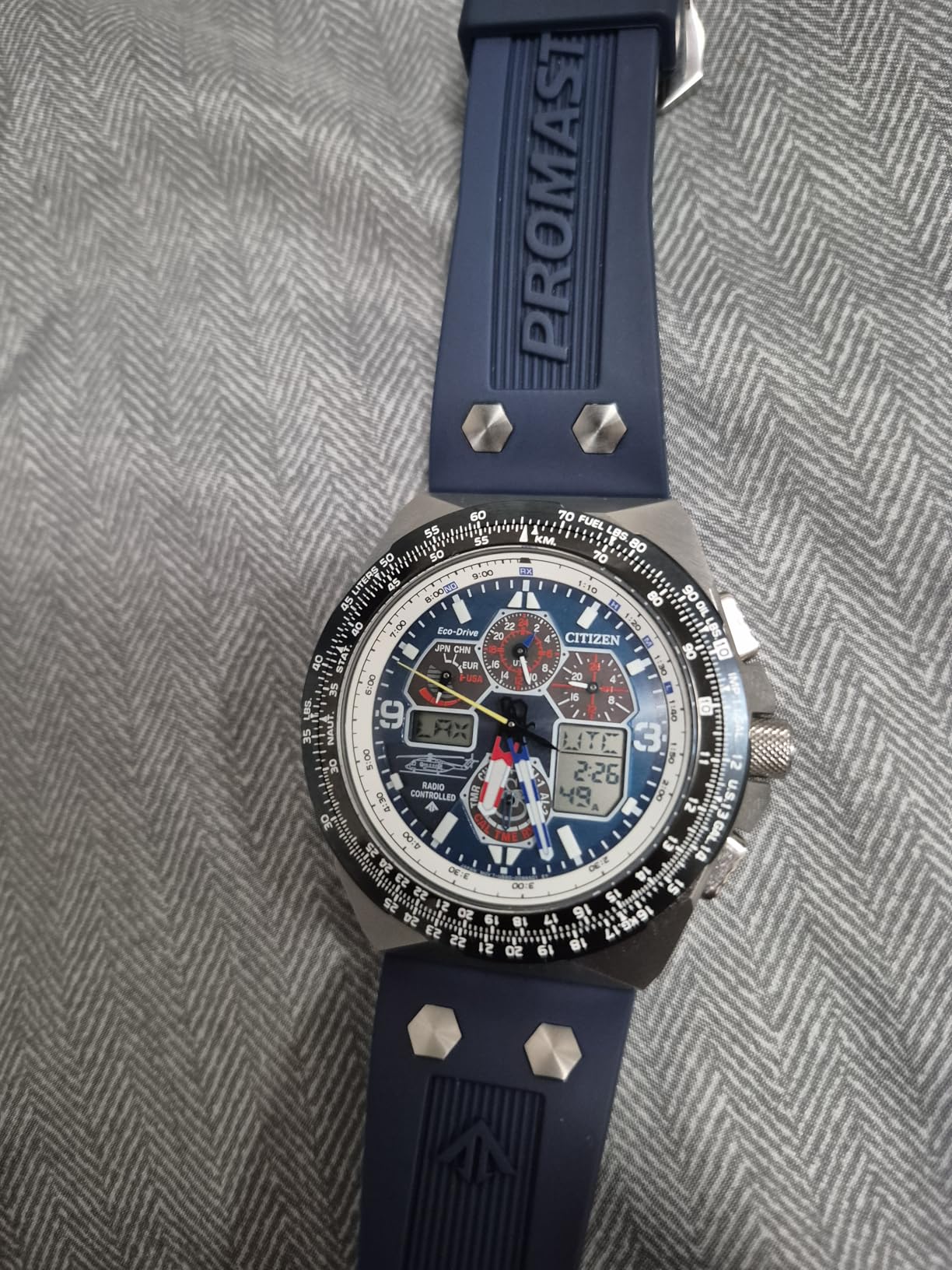CITIZEN Men's Eco-Drive Promaster Skyhawk 46mm Stainless Steel JY8156-00L customer photo 2