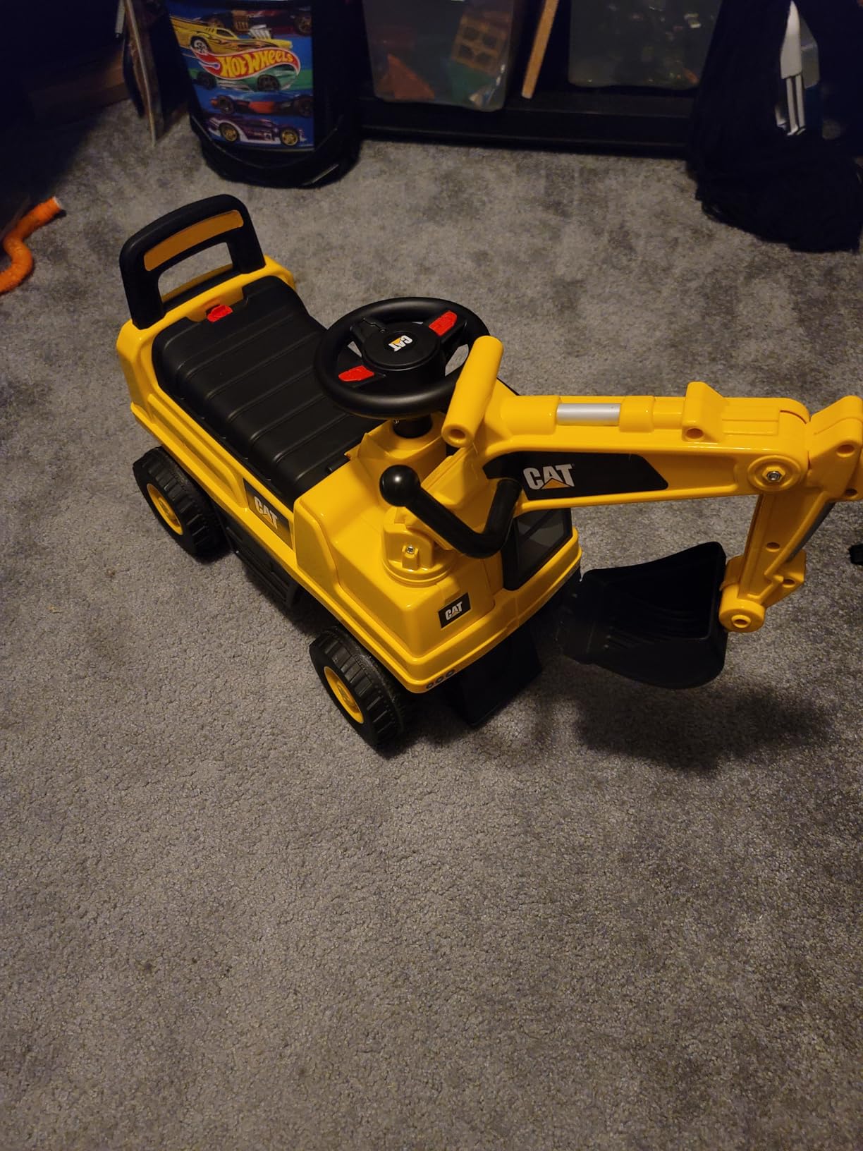 Best Ride On Cars CAT Excavator Push Car – Licensed Caterpillar Ride-On Digger Toy for Kids with Rotating Bucket & Under-Seat Storage – Construction Vehicle for Toddlers customer photo 2