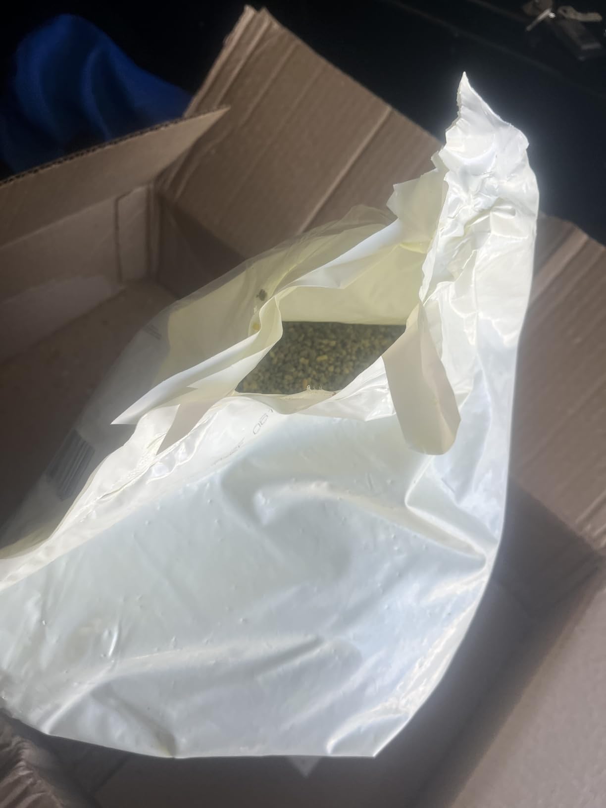 0-0-7 Granular Prodiamine Pre-Emergent Herbicide Fertilizer - 45lbs Covers 15,000 sq ft at 3 lbs/1,000 sq ft - Great for preventing crabgrass, POA annua (Annual Bluegrass), and More customer photo 2